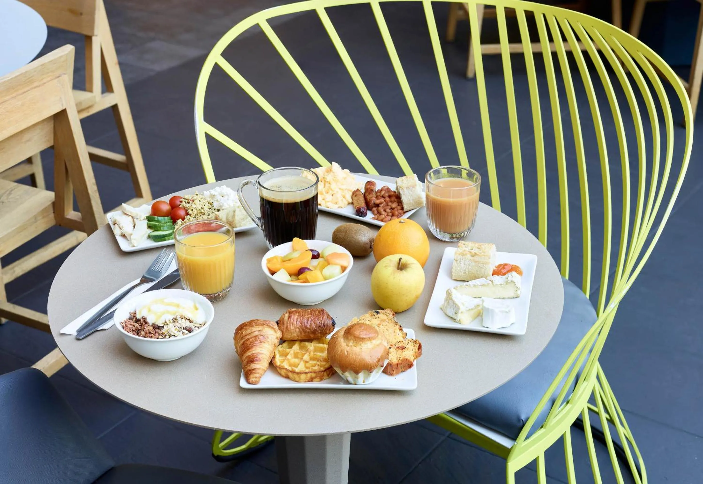 Breakfast in B&B HOME Paris Nord 18ème