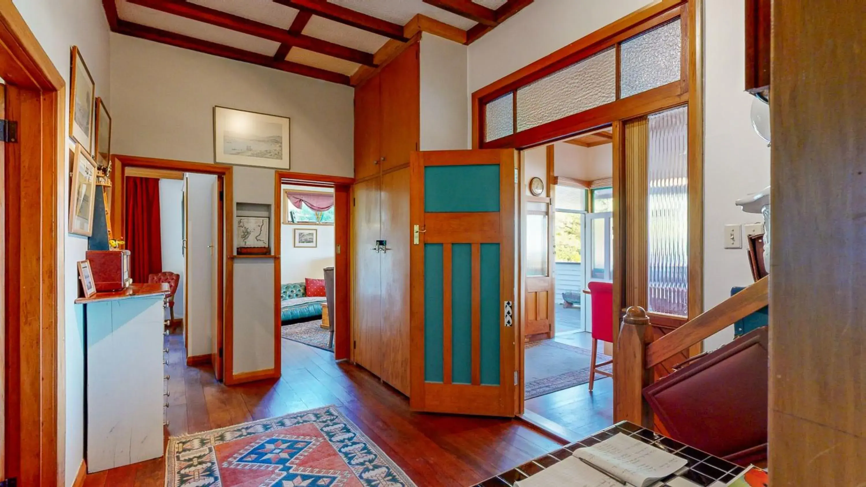 Property building in Bluff Hill Lighthouse B&B Property building in Bluff Hill Lighthouse B&B