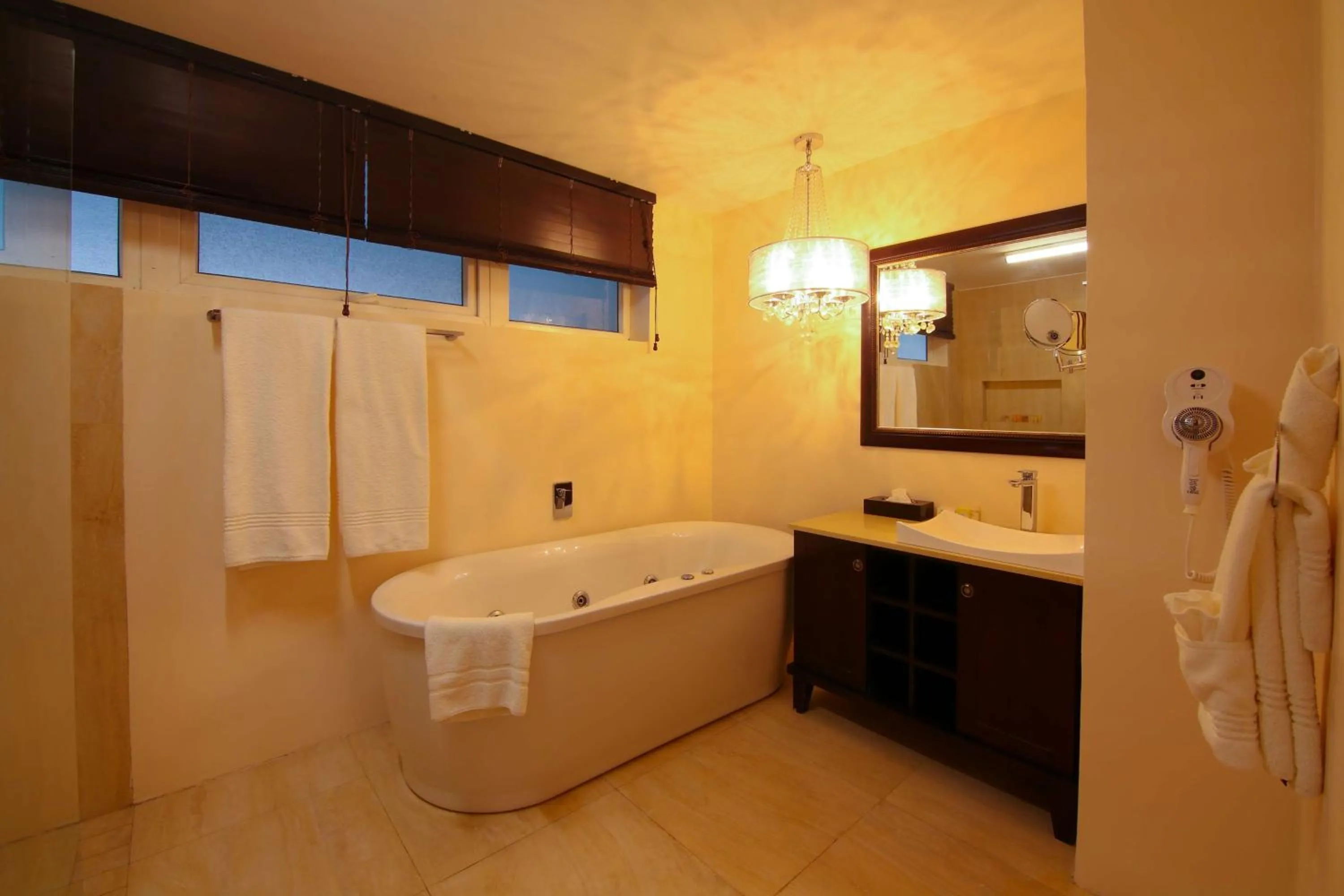 Bathroom in Best Western Plus Accra Beach Hotel