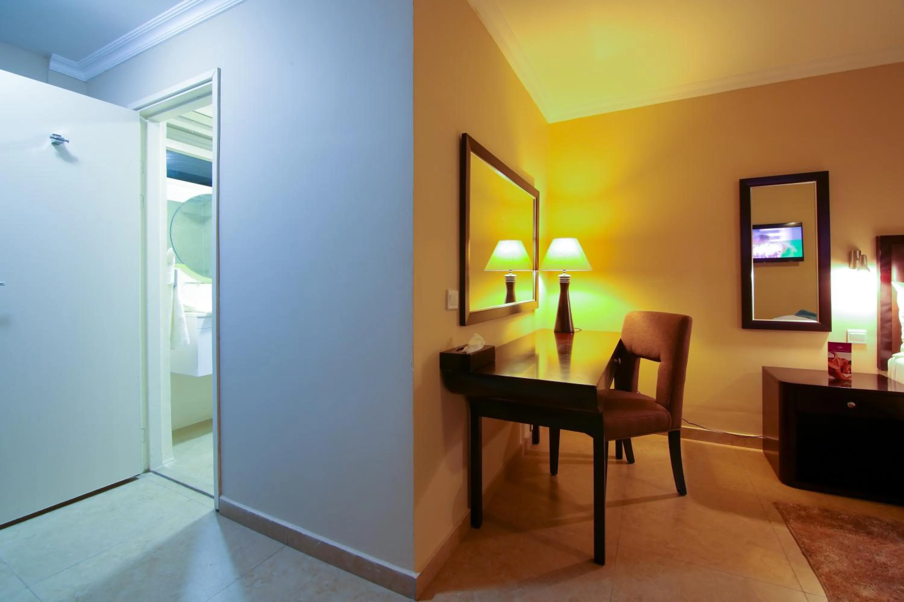 Seating area in Best Western Plus Accra Beach Hotel