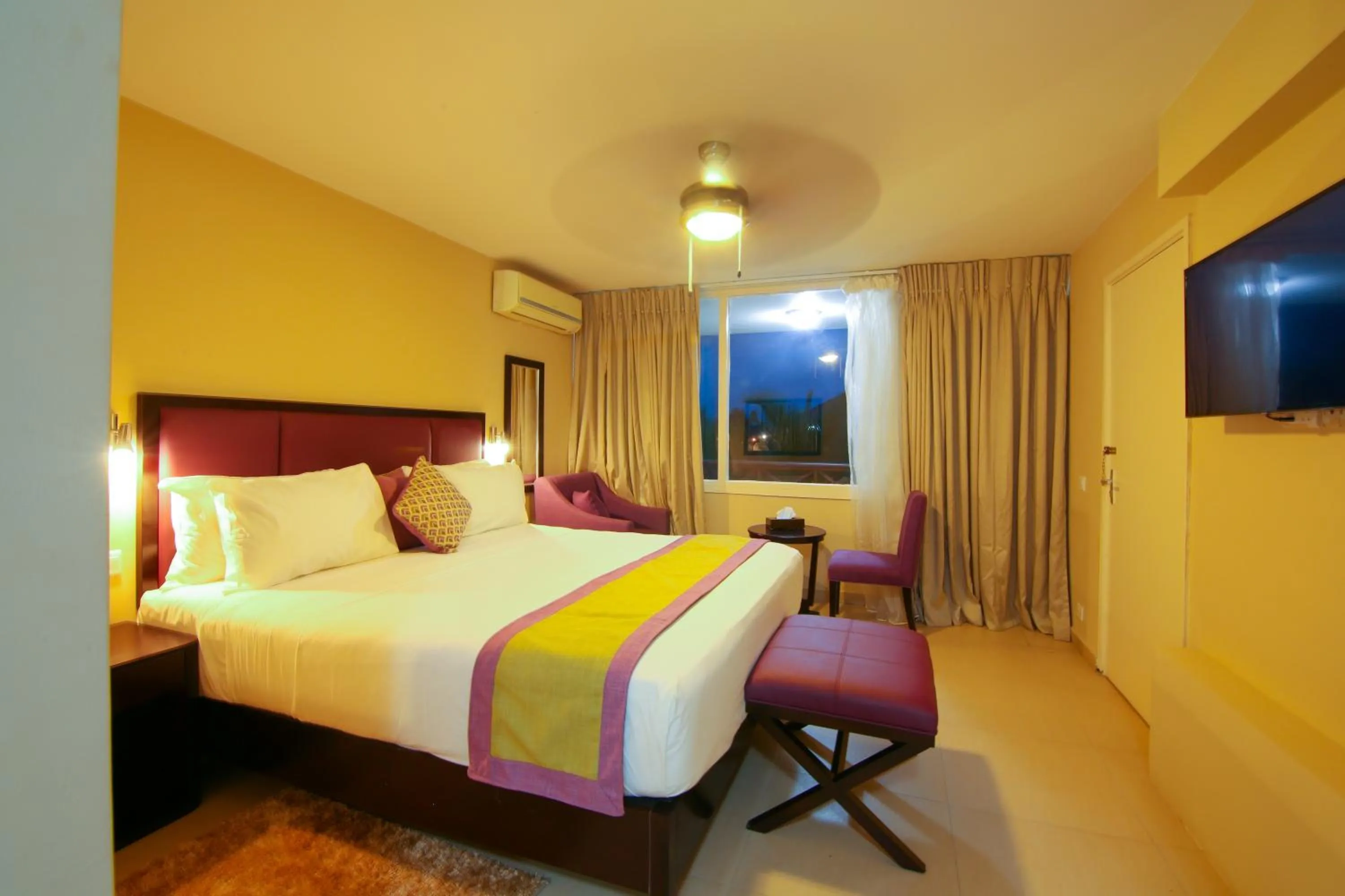 Bedroom, Bed in Best Western Plus Accra Beach Hotel