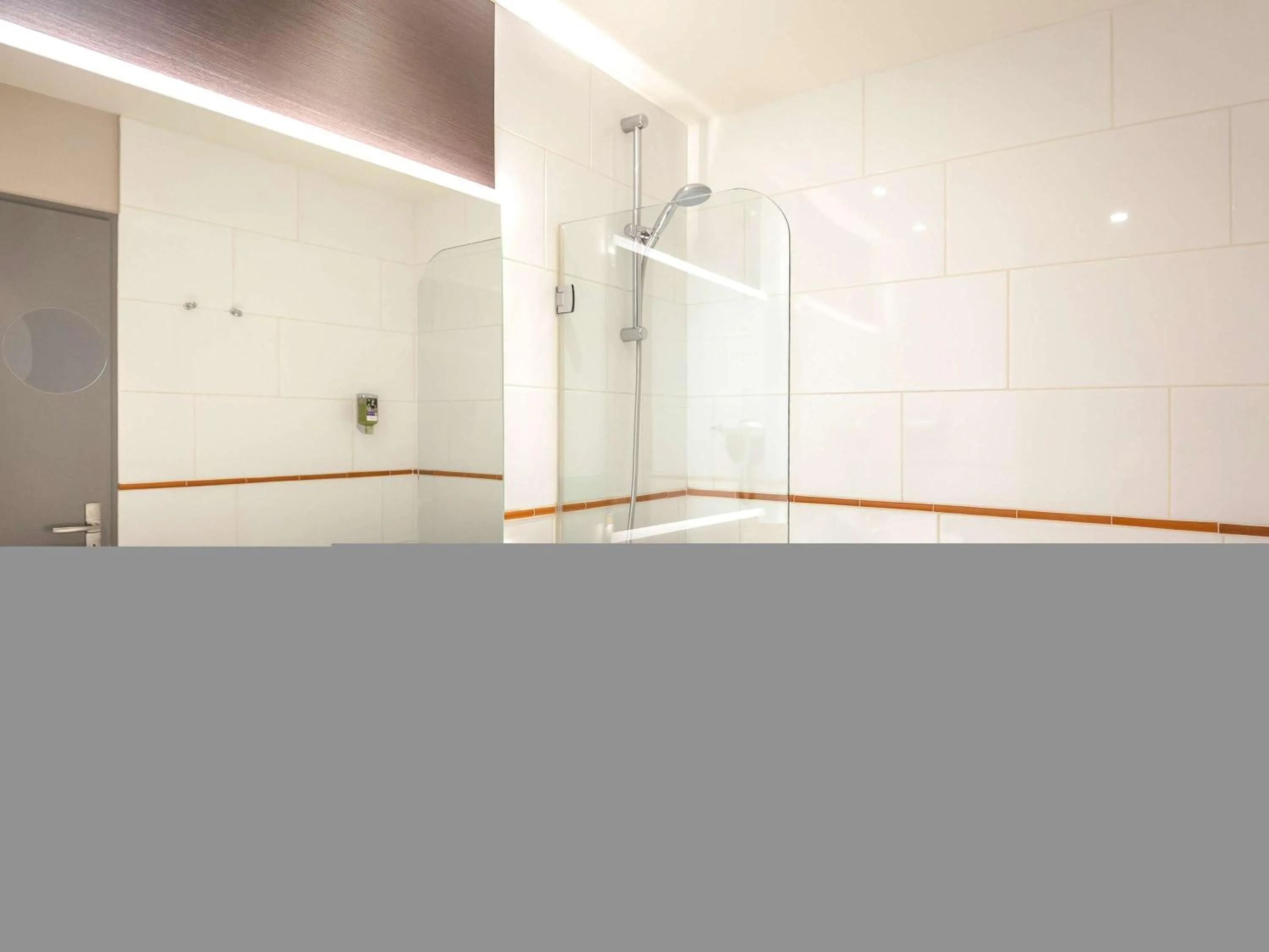 Photo of the whole room in Mercure Cavaillon