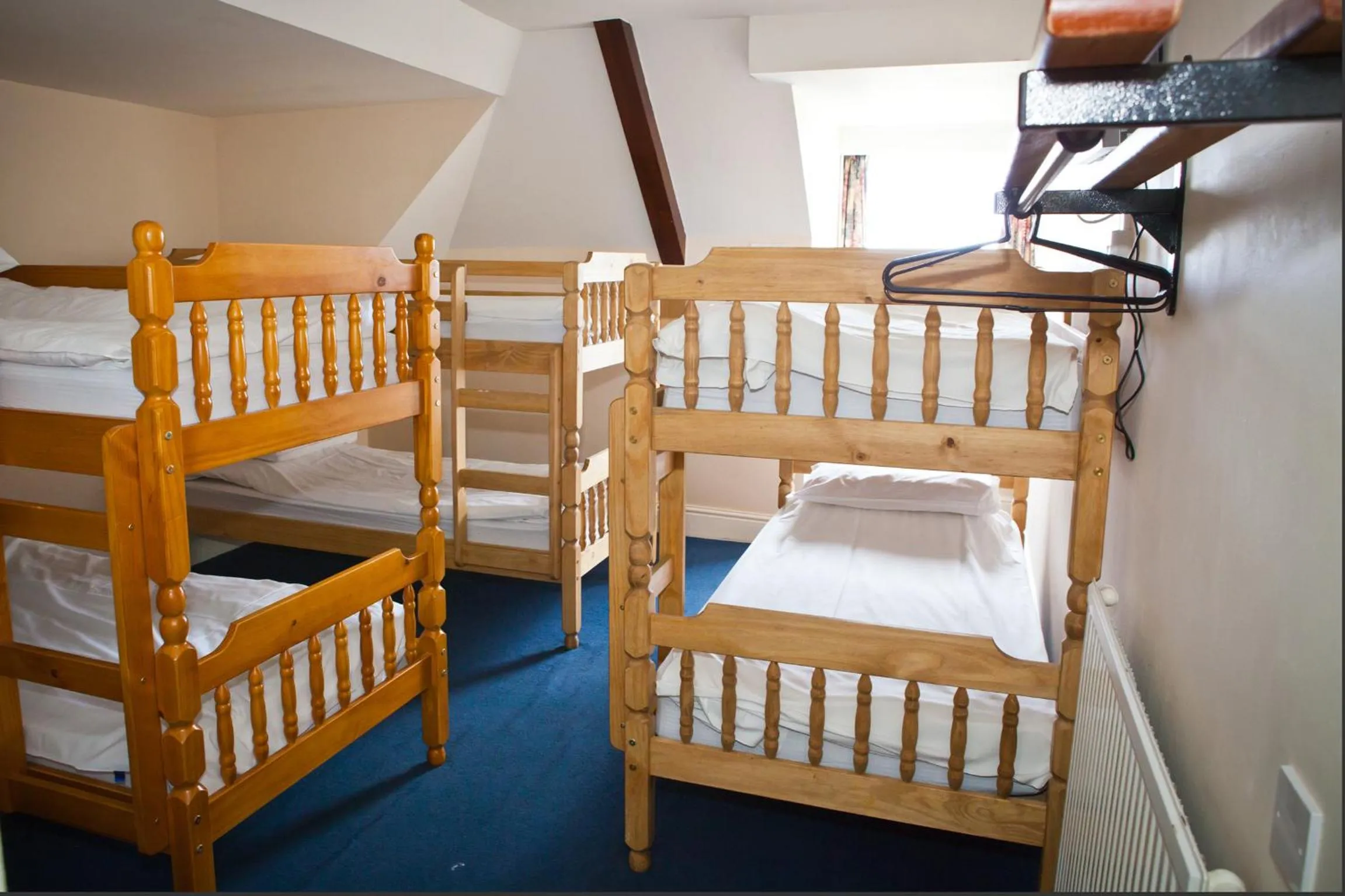 Day, Bed in Berties Lodge