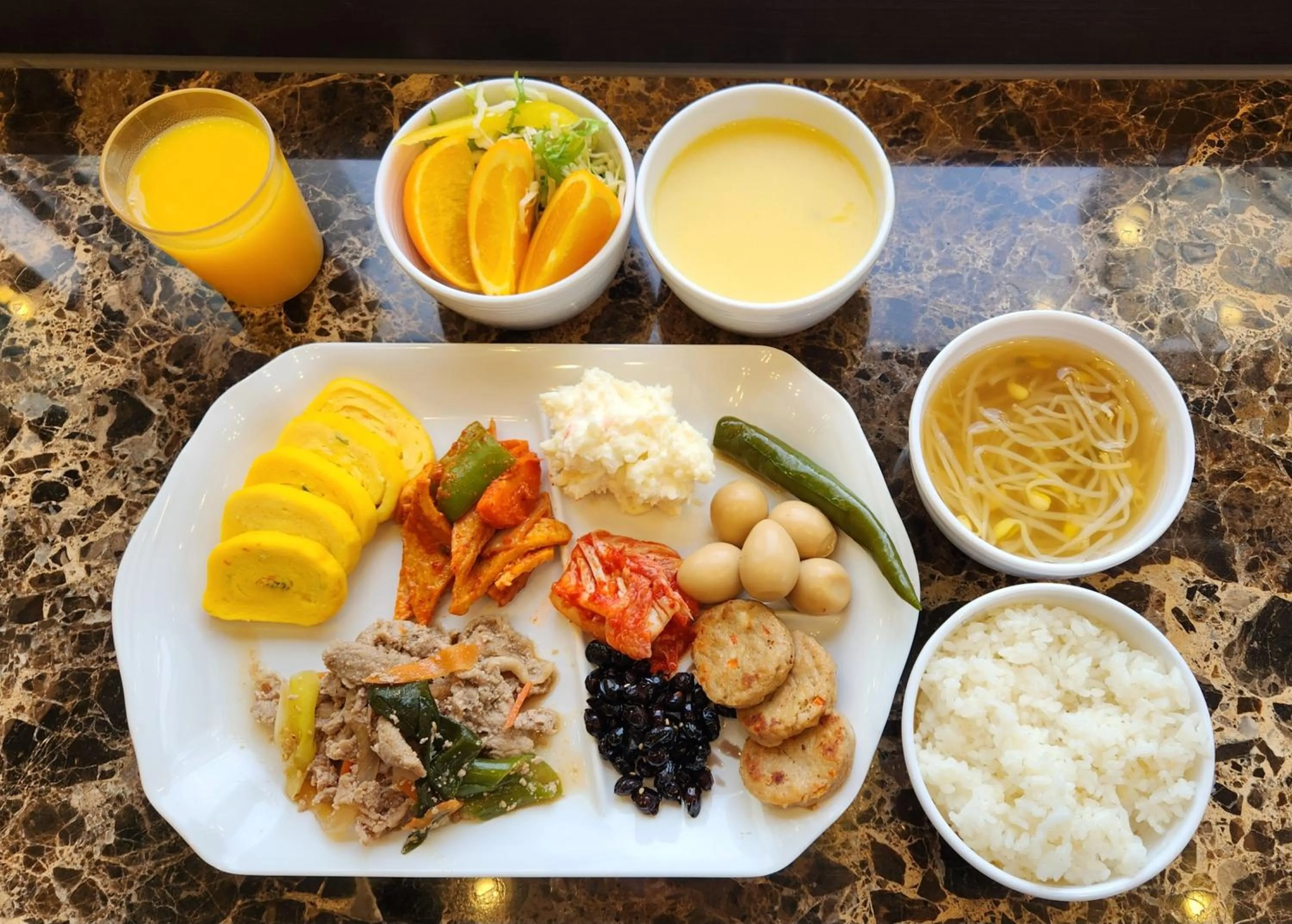 Breakfast in Toyoko Inn Ulsan Samsan
