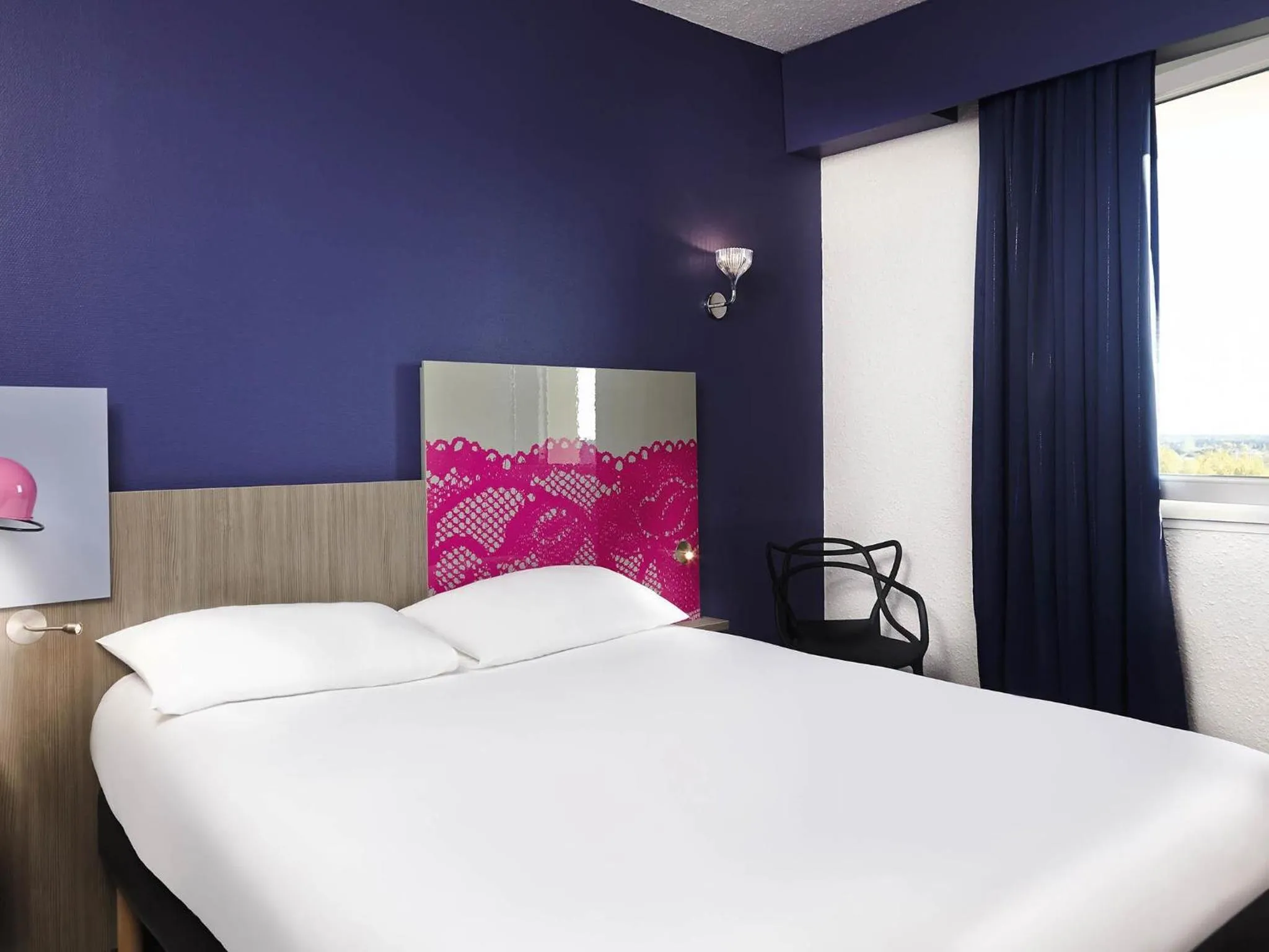 Bedroom, Bed in ibis Styles Arles Palais des Congrès