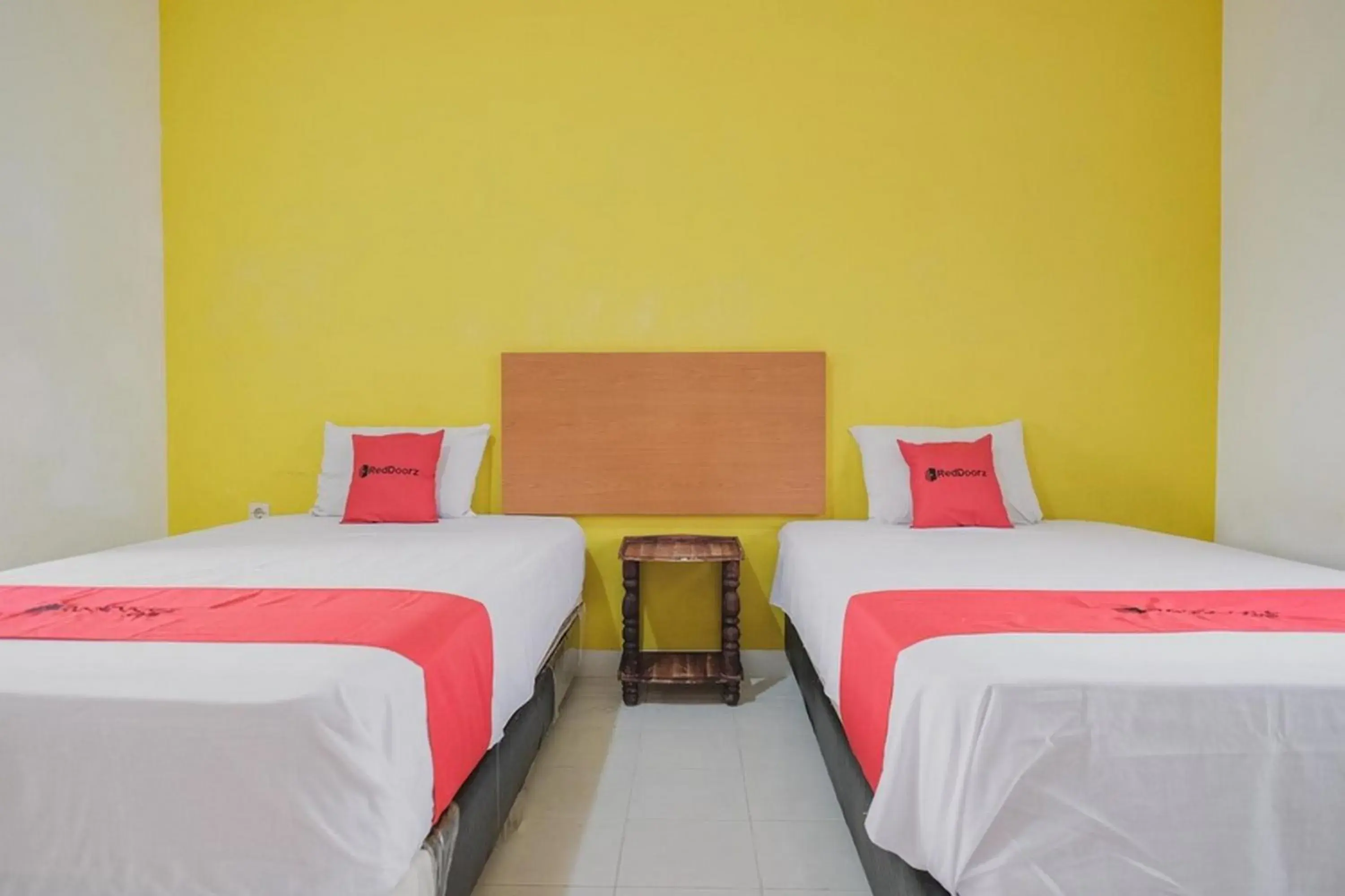 Bed in RedDoorz Syariah @ Pasir Putih Jambi Bed in RedDoorz Syariah @ Pasir Putih Jambi