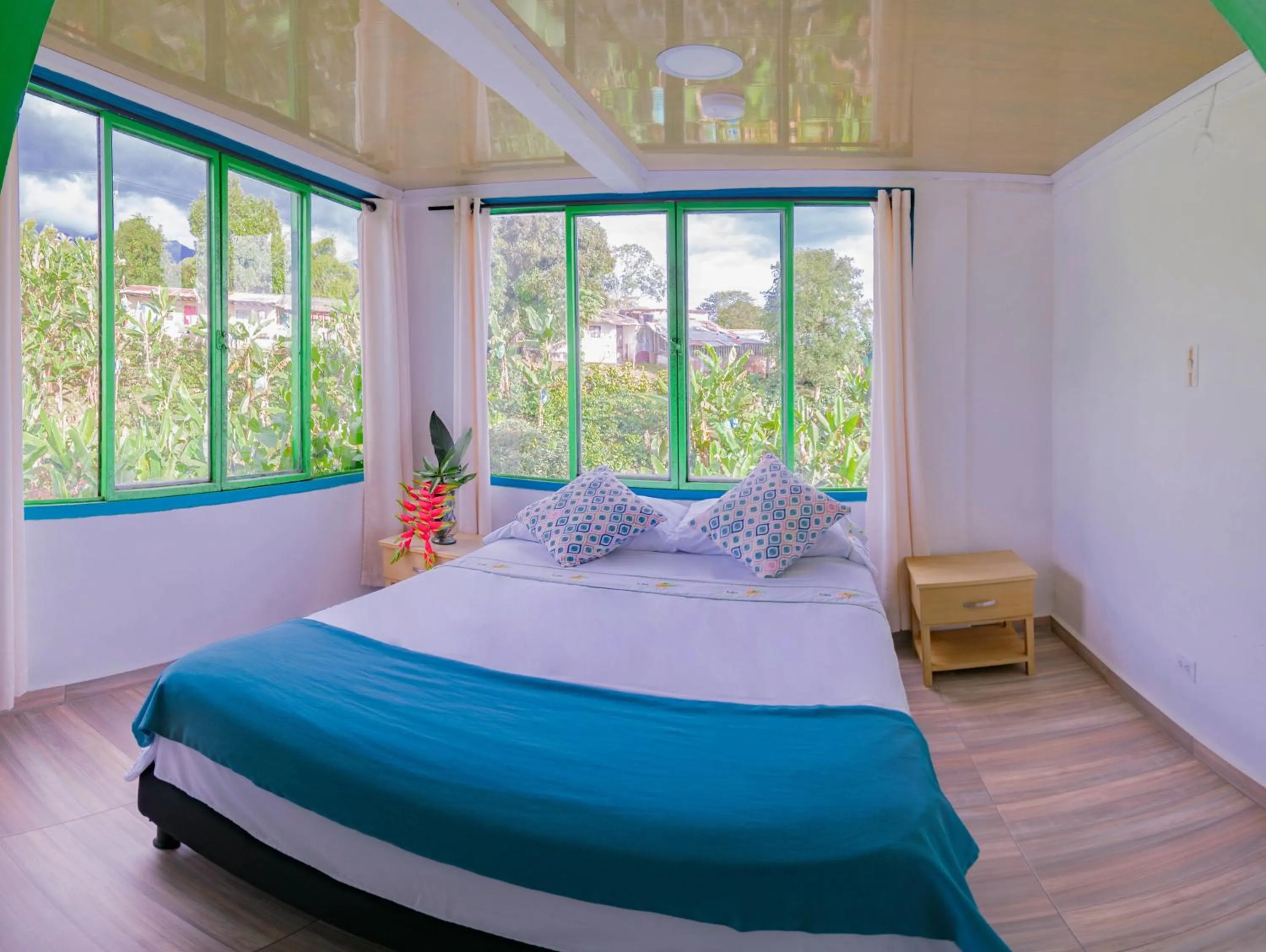 Photo of the whole room, Bed in Eco Hotel las Palmas