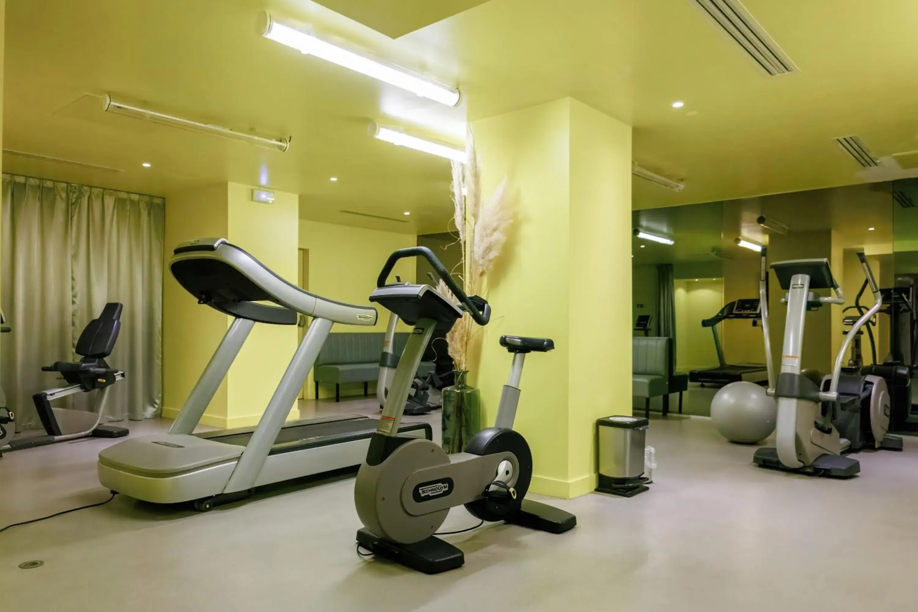 Fitness centre/facilities in Mercure Rouen Centre Cathédrale Fitness centre/facilities in Mercure Rouen Centre Cathédrale