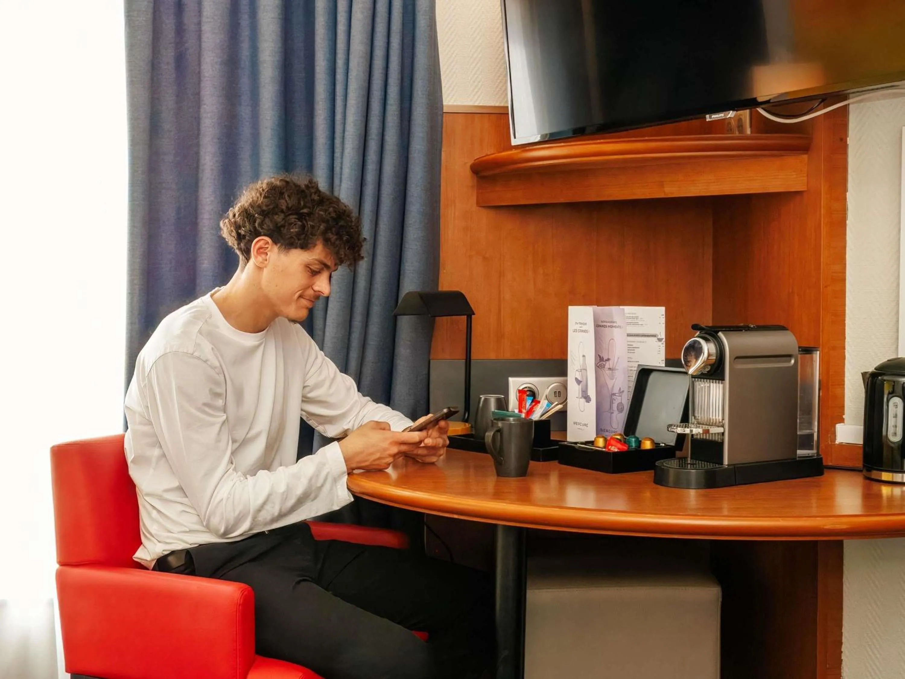 Bedroom in Mercure Rouen Centre Cathédrale