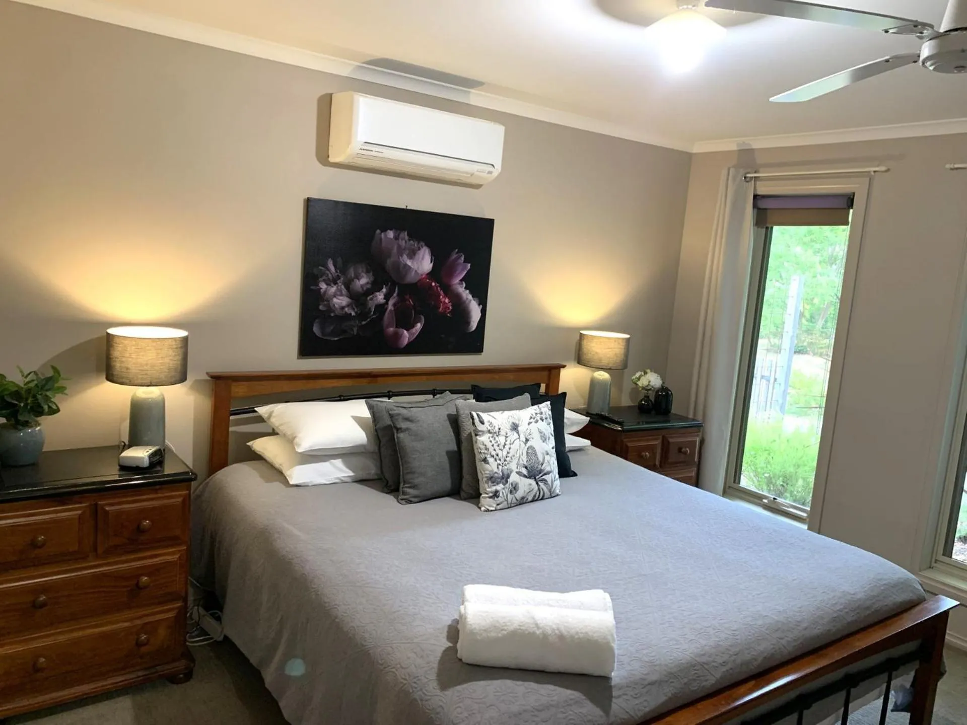 Bed in Bella Nicola