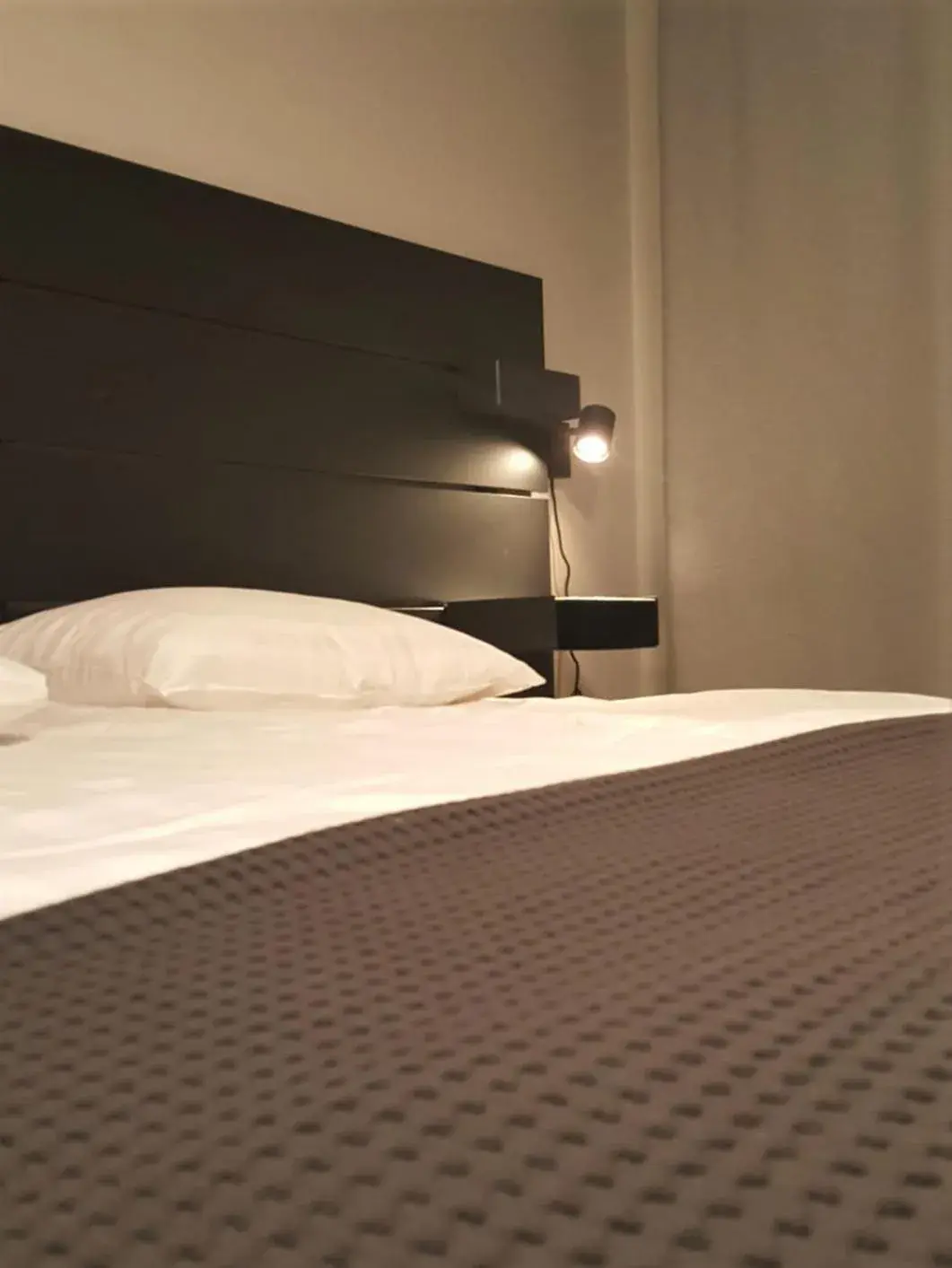 Double or Twin Room with Private Bathroom in Koto Hotel Pihtipudas Double or Twin Room with Private Bathroom in Koto Hotel Pihtipudas