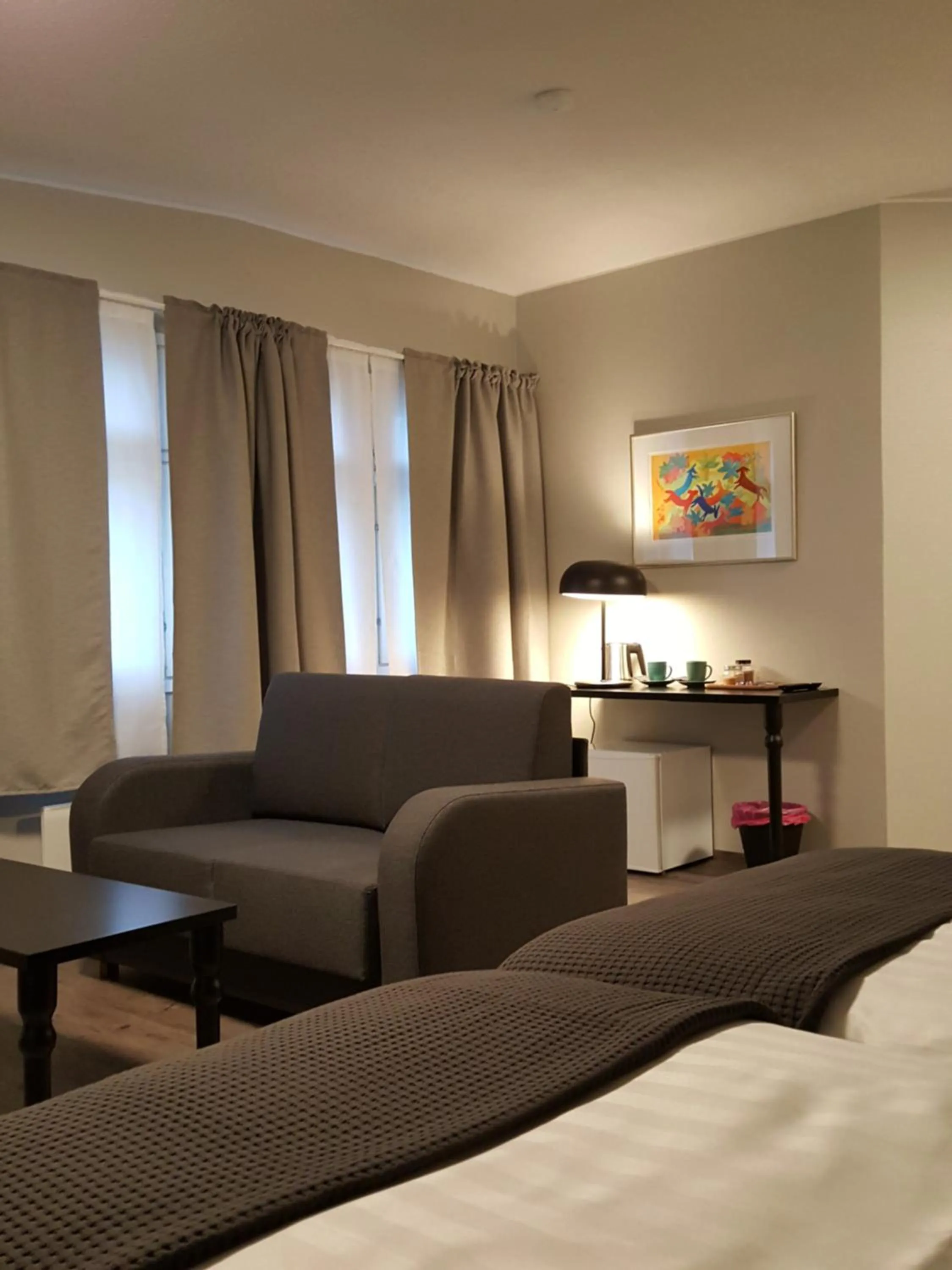 Seating area in Koto Hotel Pihtipudas