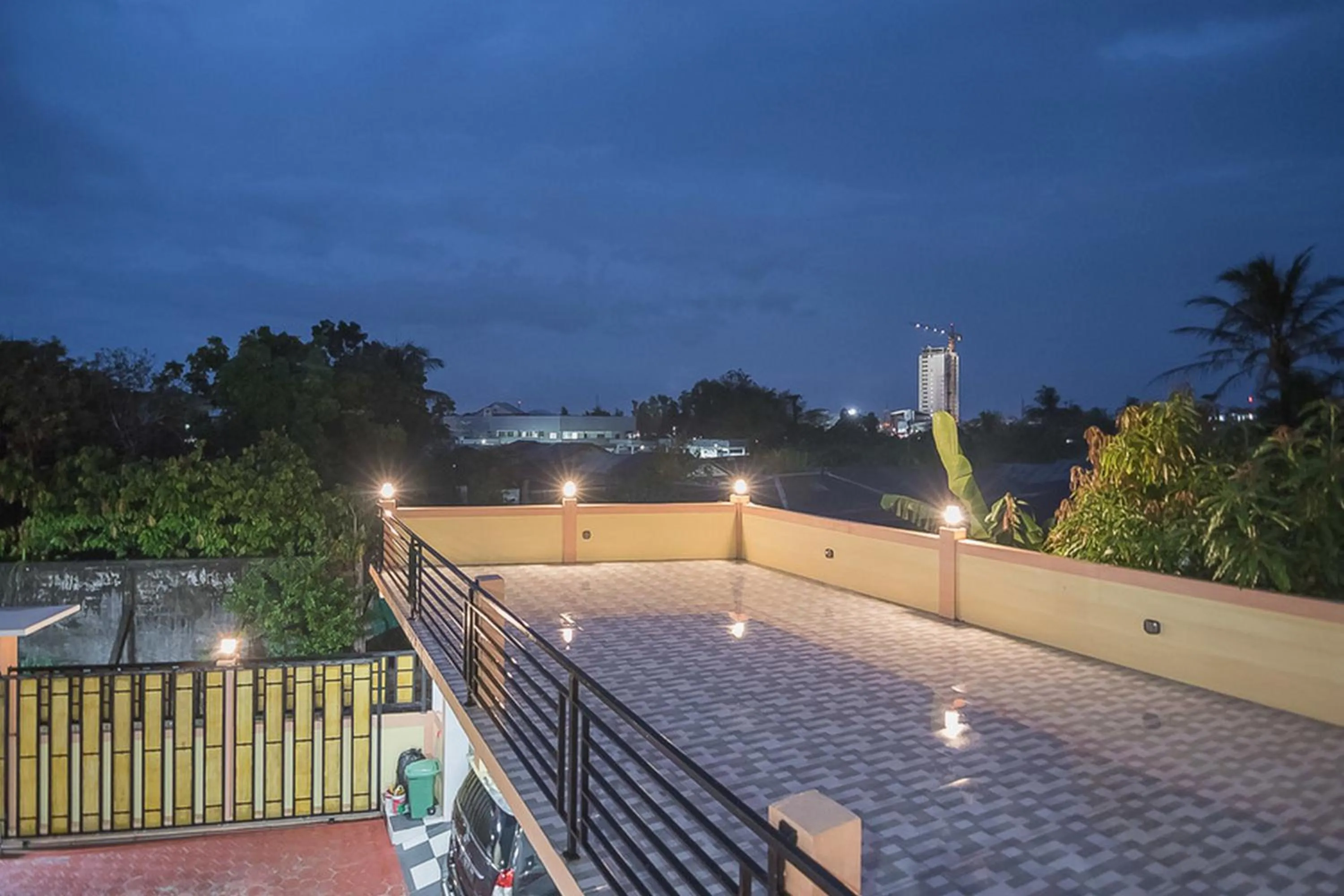 Balcony/Terrace in RedDoorz near RSUD Dr Abdul Aziz Singkawang