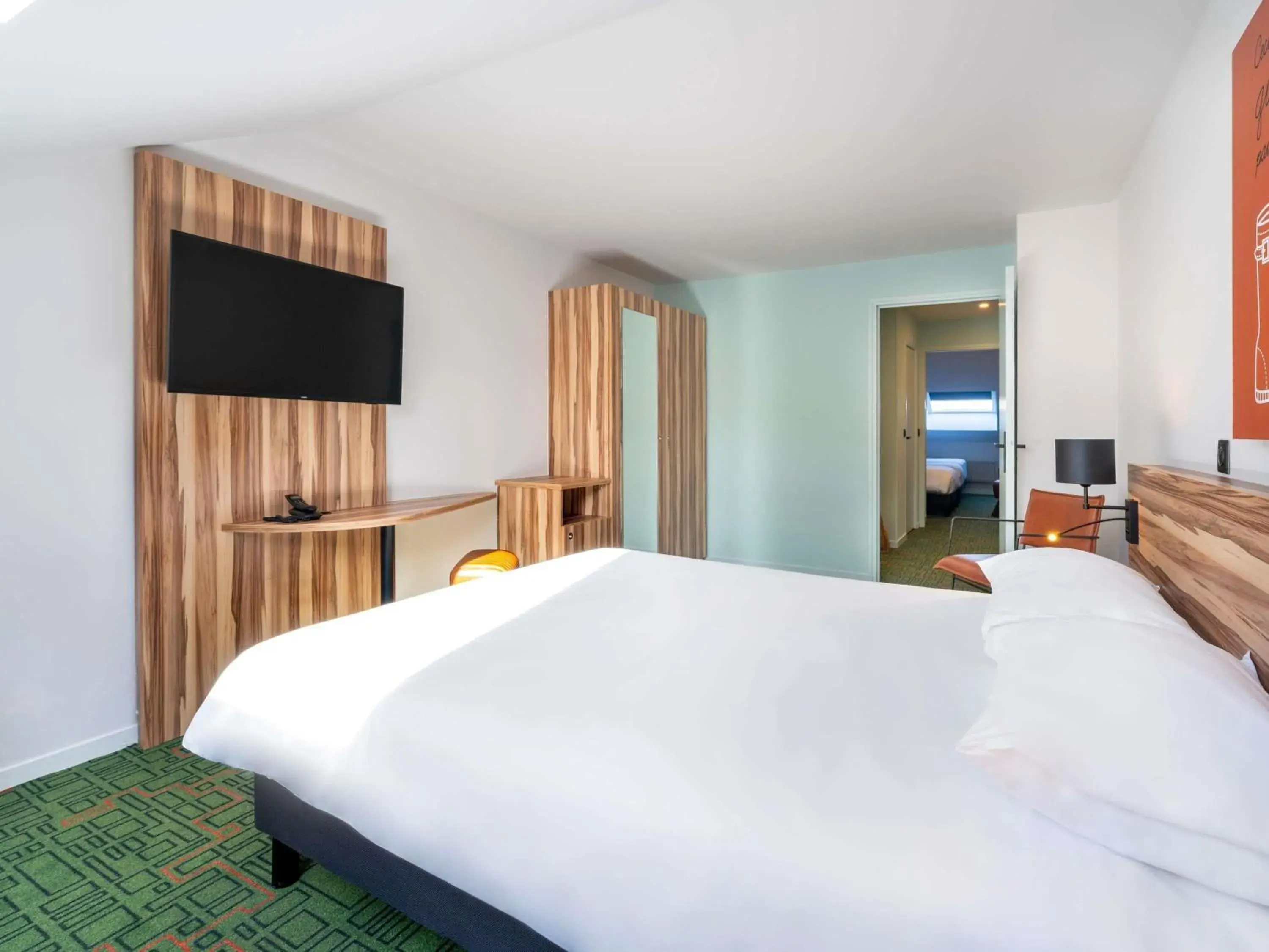 Bedroom, Bed in Ibis Styles Lisieux Normandie Bedroom, Bed in Ibis Styles Lisieux Normandie