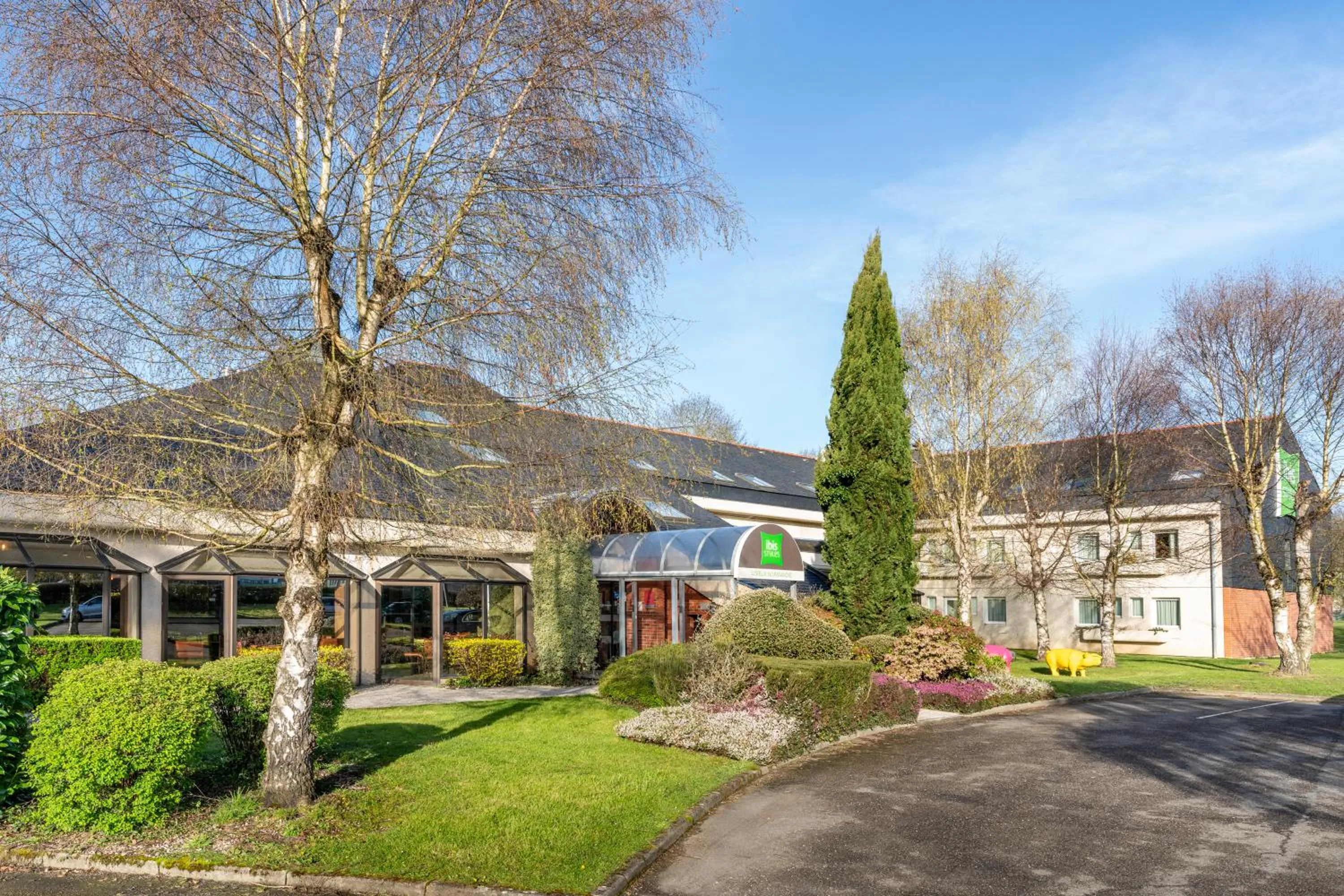 Property building in Ibis Styles Lisieux Normandie