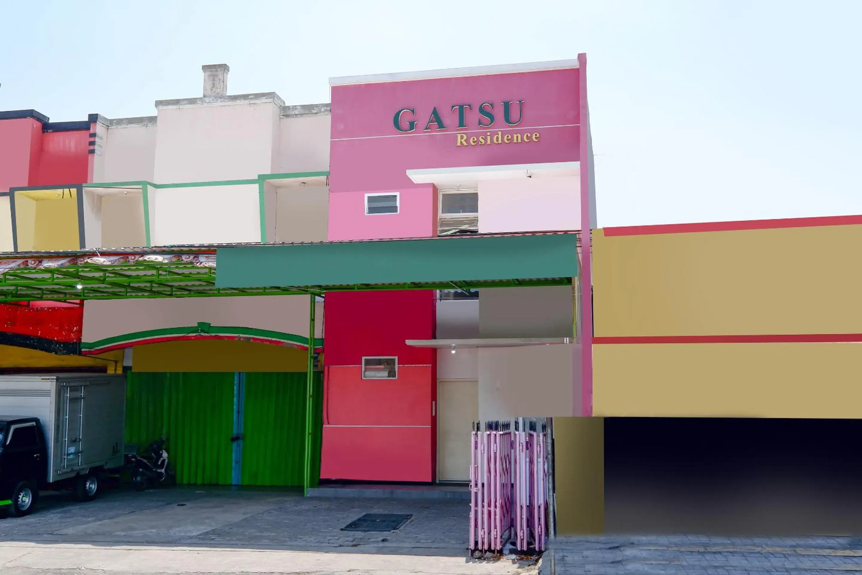 Facade/entrance, Property Building in OYO 1815 Gatsu Residence