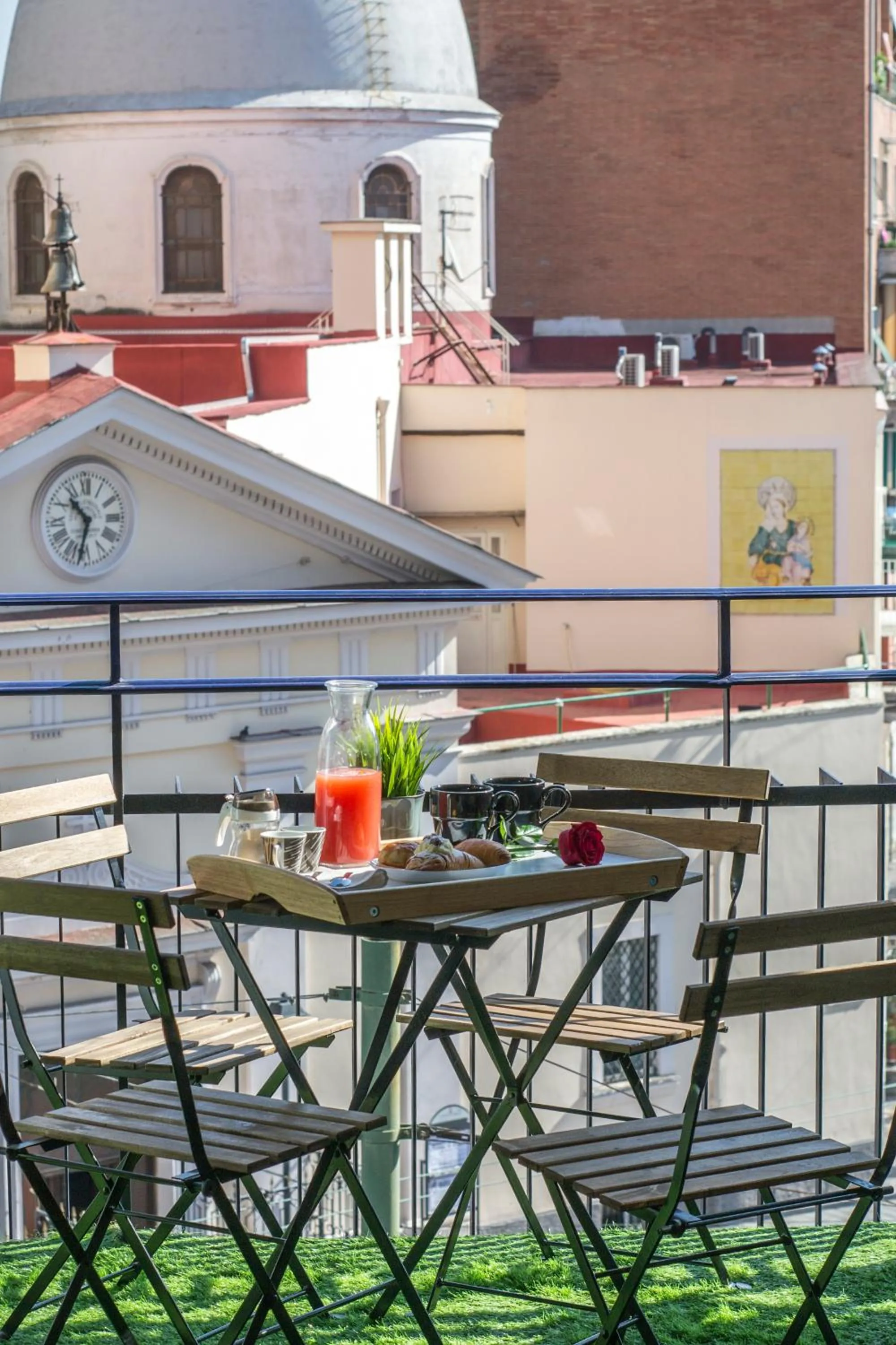 Napoli Central Station Studio