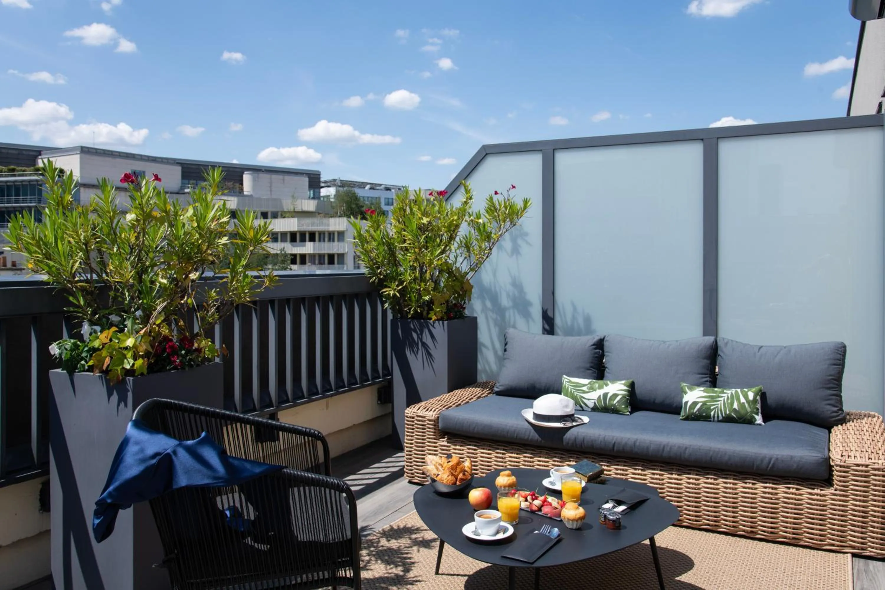 Balcony/Terrace in Mercure Paris Bercy Bibliothèque