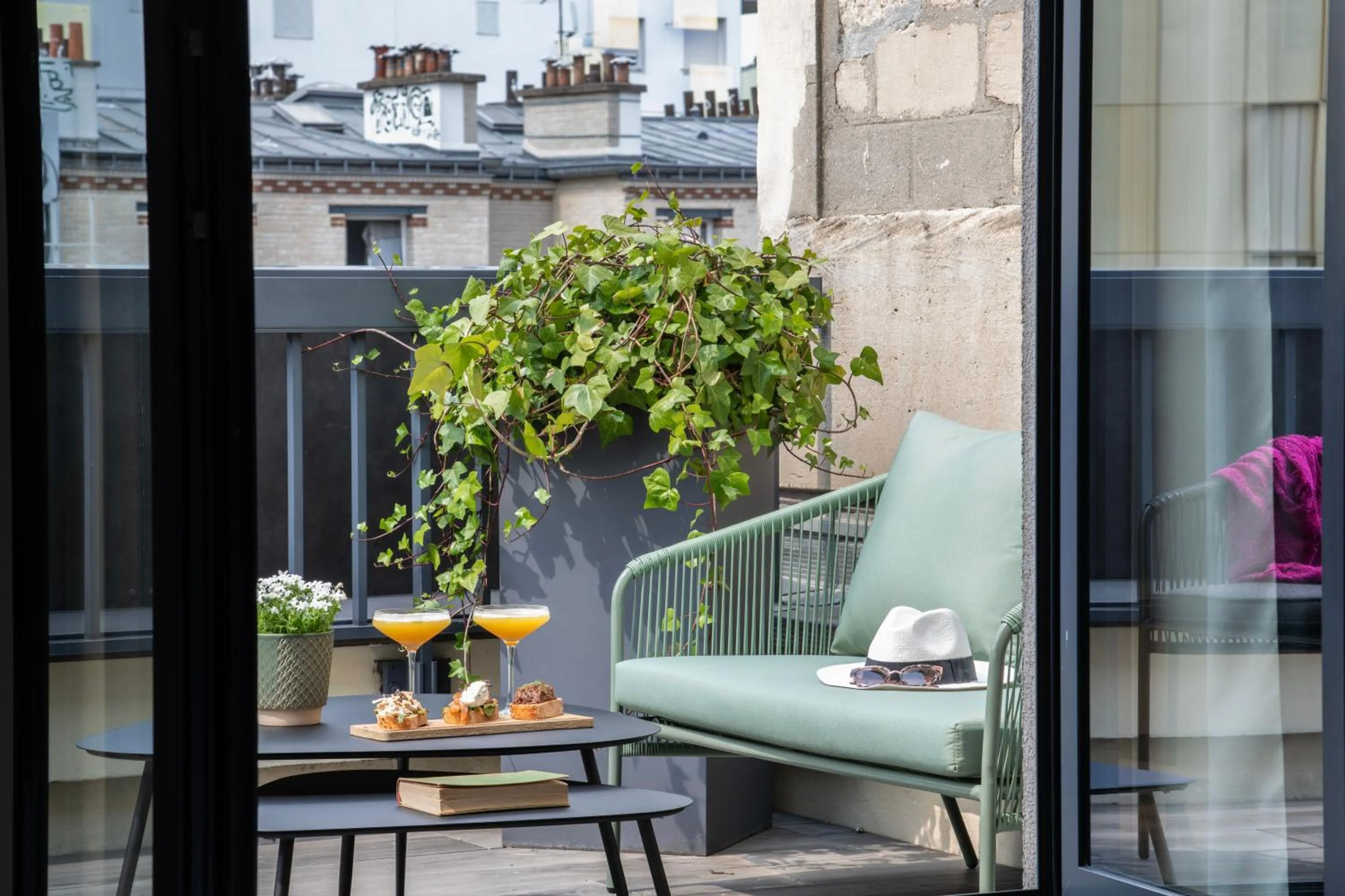 Balcony/Terrace in Mercure Paris Bercy Bibliothèque