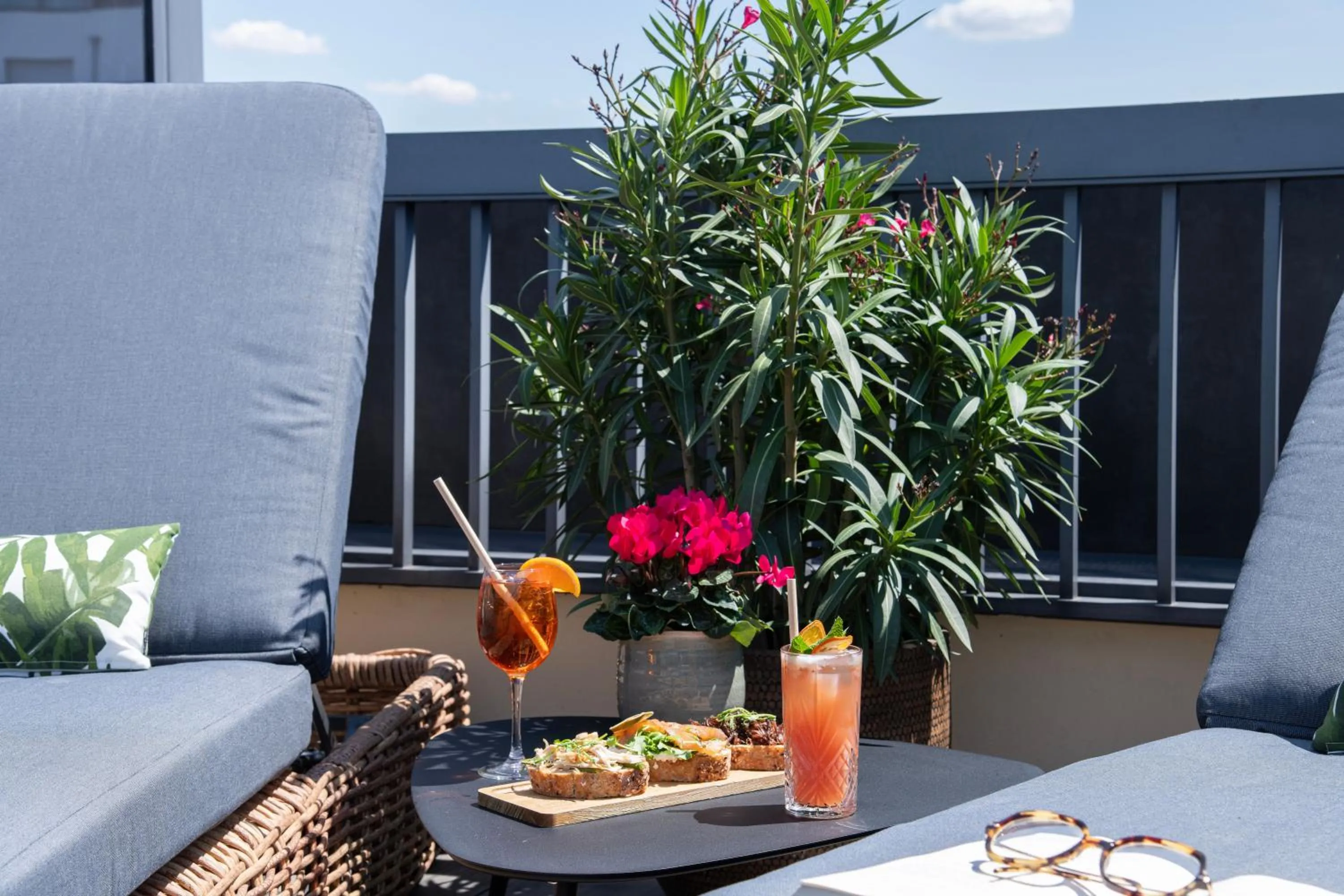 Balcony/Terrace in Mercure Paris Bercy Bibliothèque