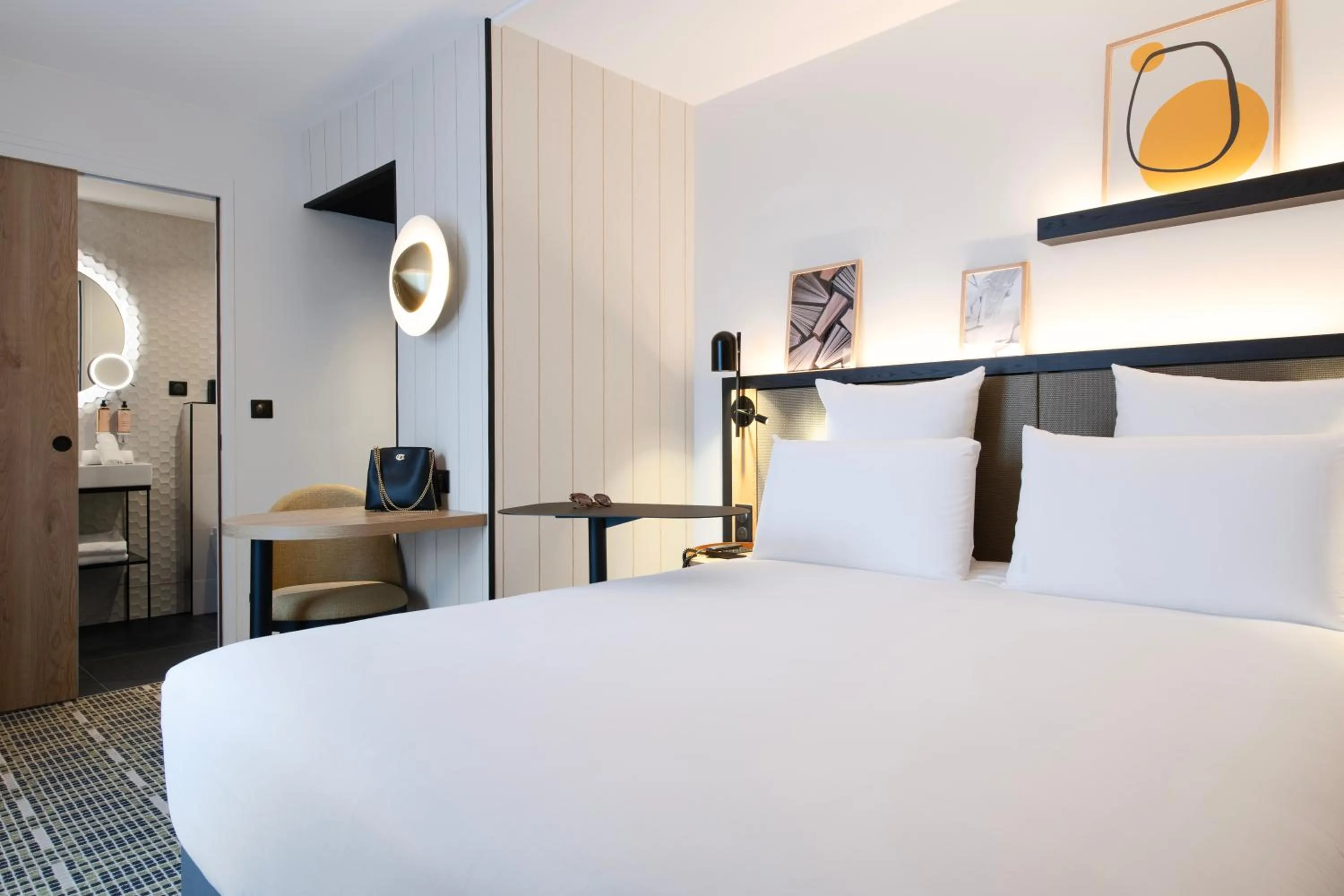 Bedroom, Bed in Mercure Paris Bercy Bibliothèque