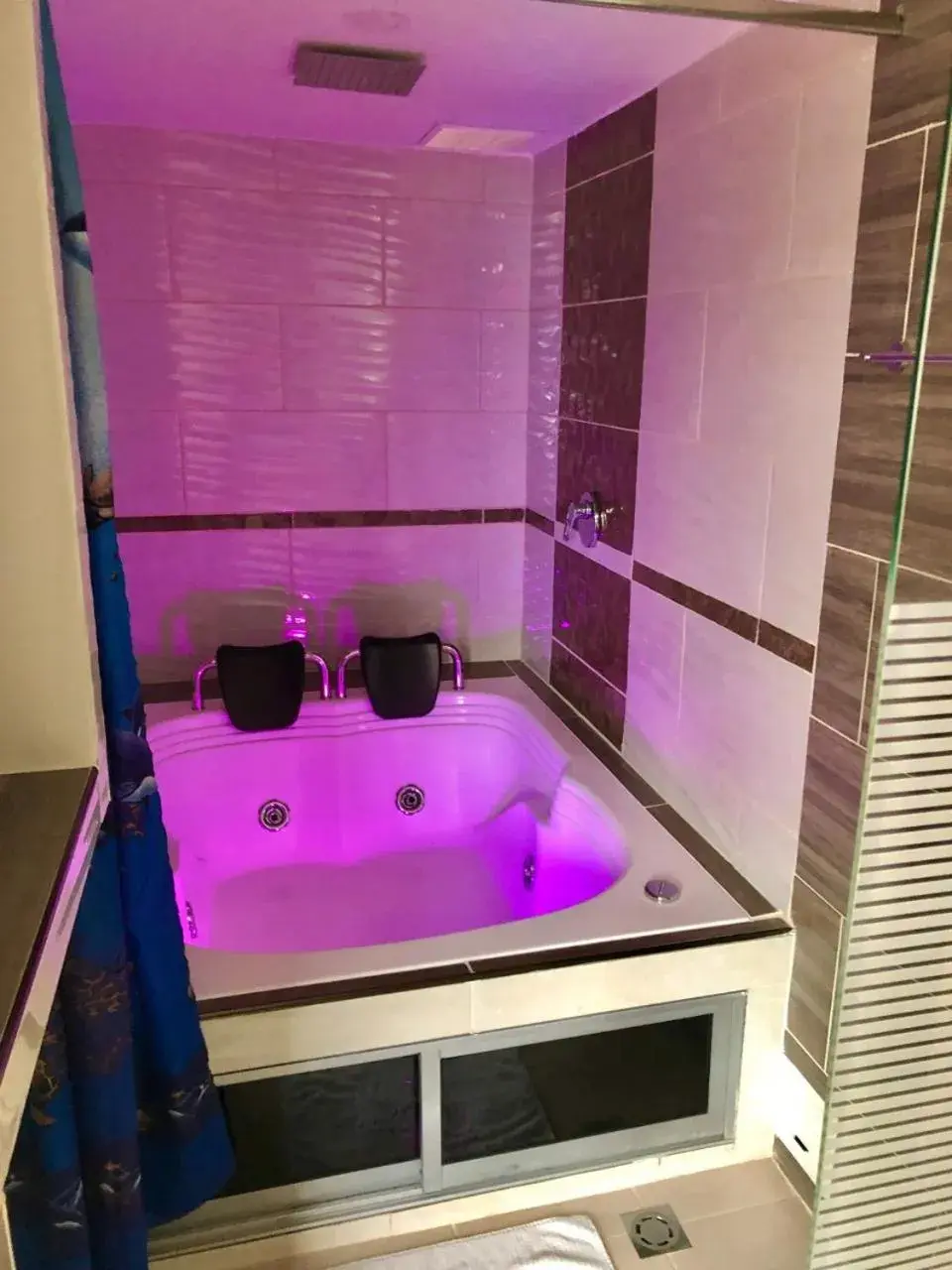 Queen Suite with Spa Bath in Hotel La Floresta Salento Queen Suite with Spa Bath in Hotel La Floresta Salento