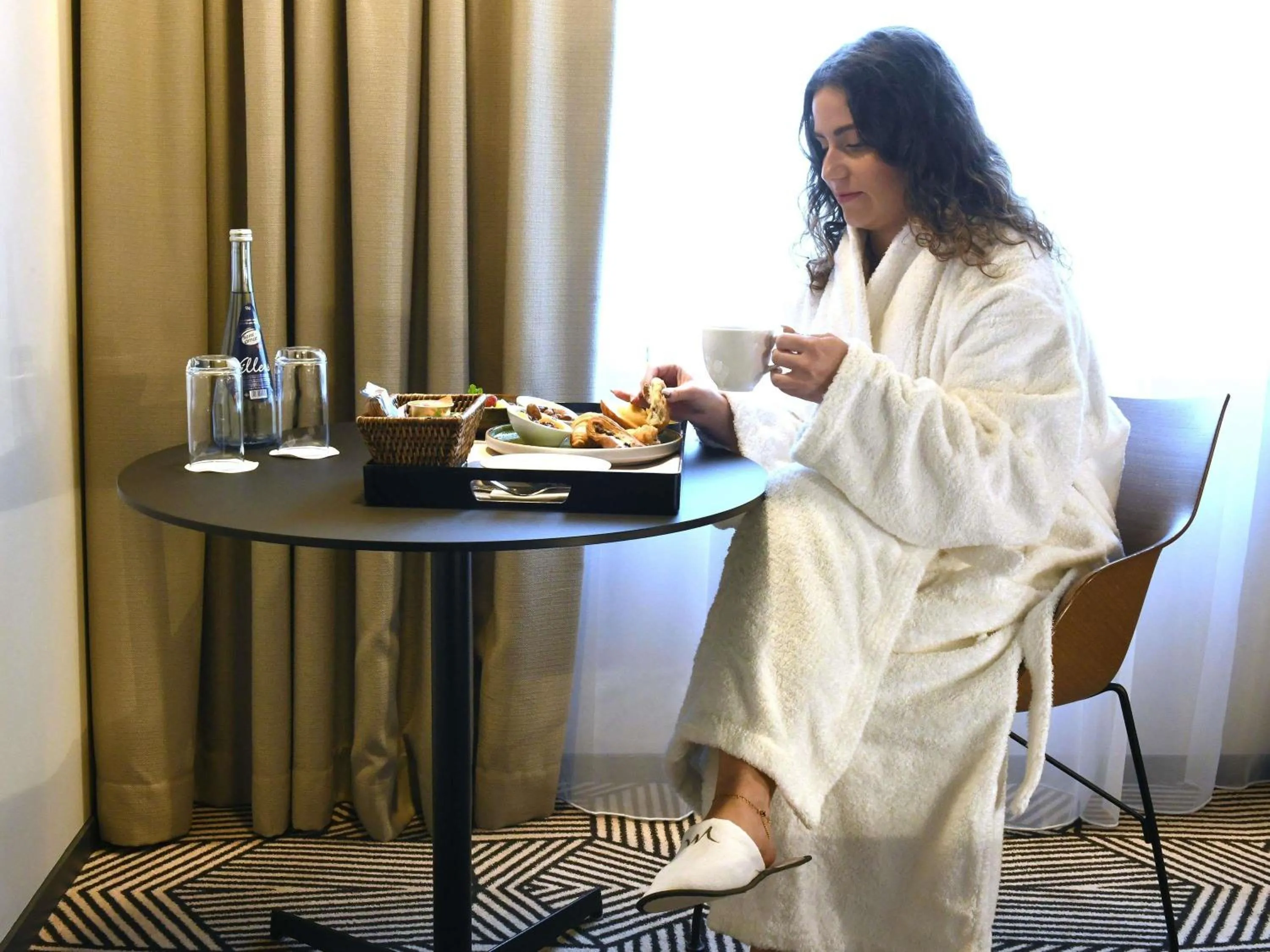 Bedroom in Mercure Arras Centre Gare