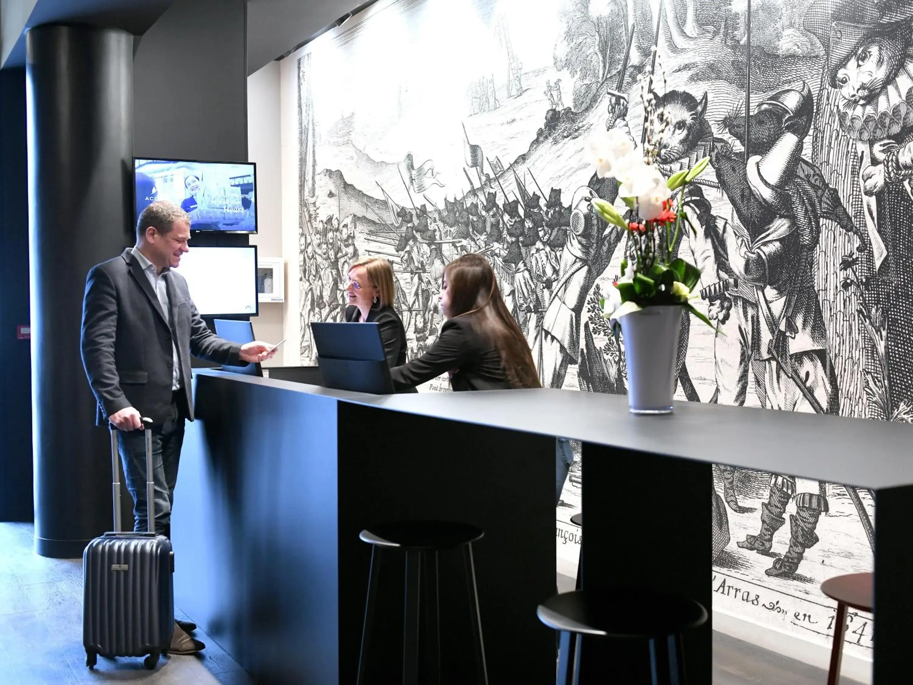 Lobby or reception in Mercure Arras Centre Gare Lobby or reception in Mercure Arras Centre Gare