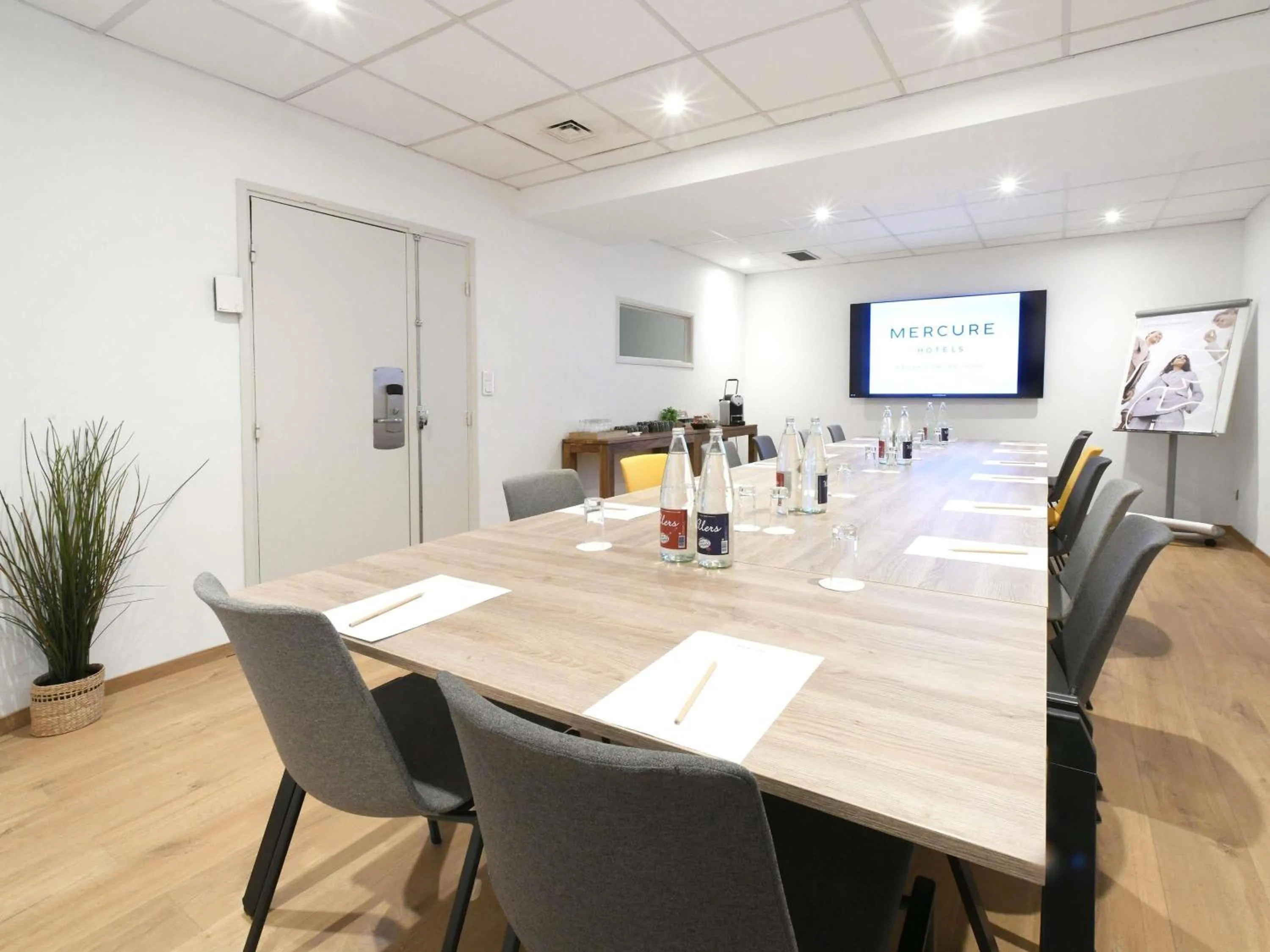 Meeting/conference room in Mercure Arras Centre Gare
