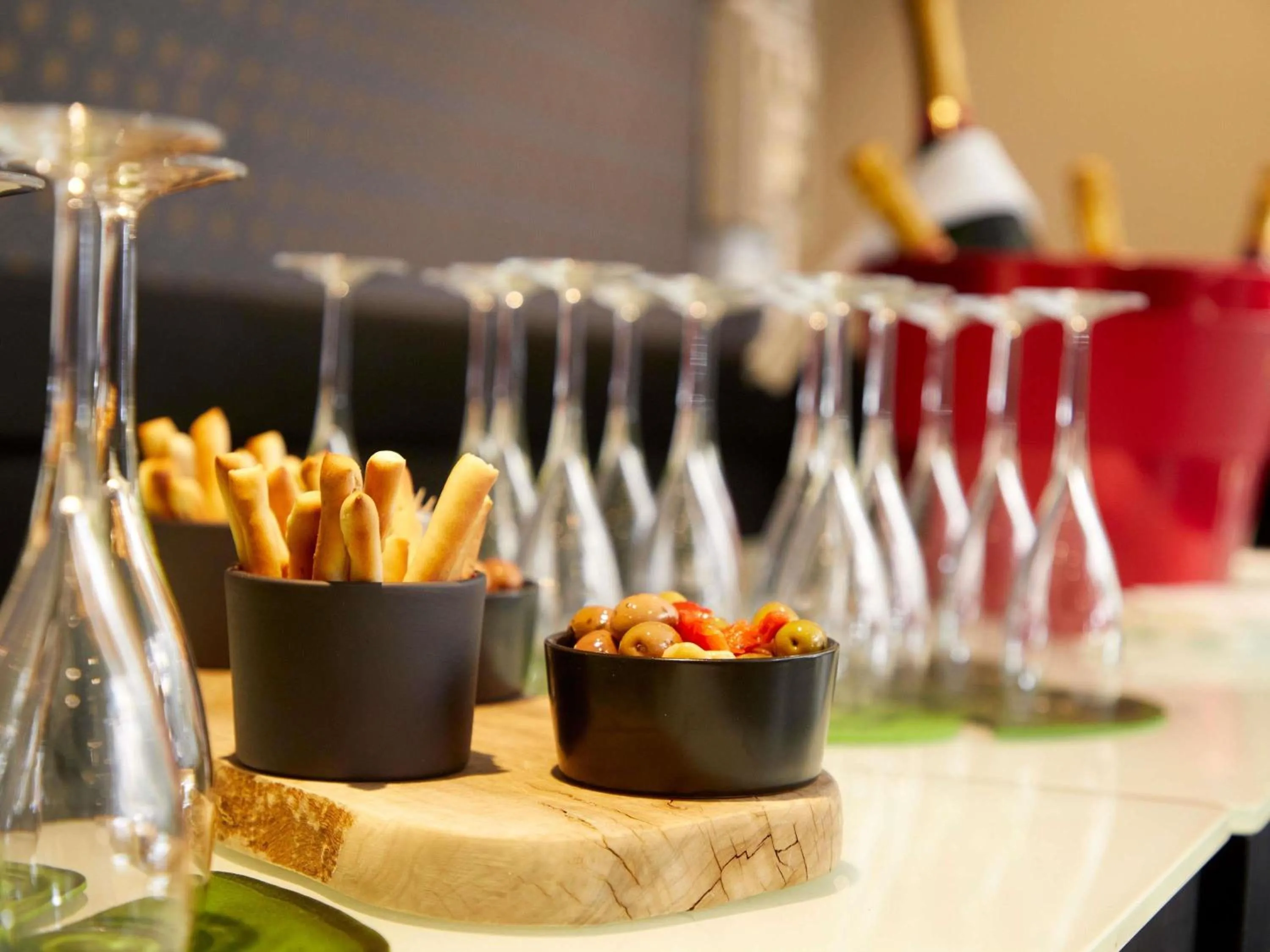 Meeting/conference room in Mercure Arras Centre Gare