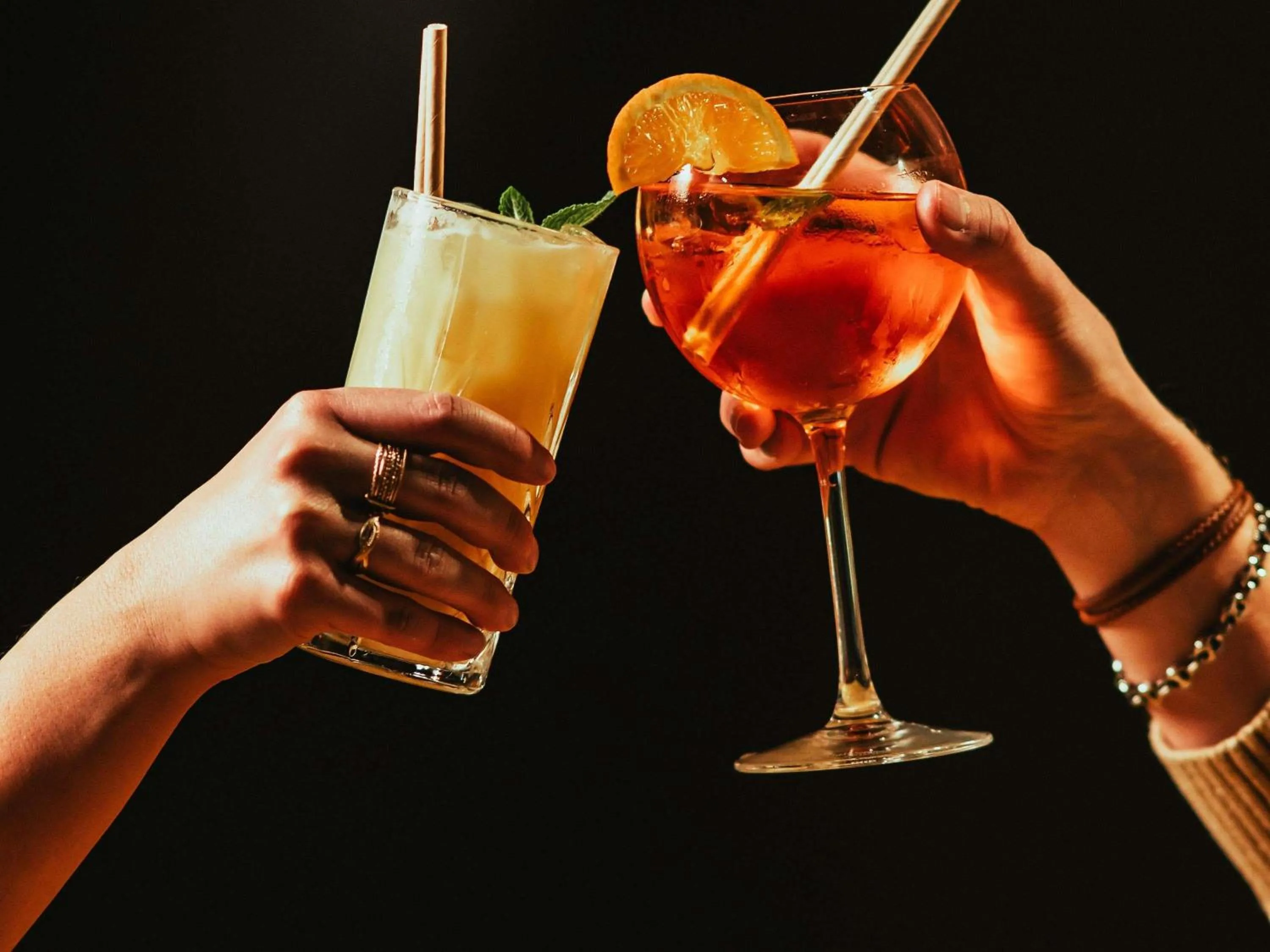 Lounge or bar in Mercure Arras Centre Gare