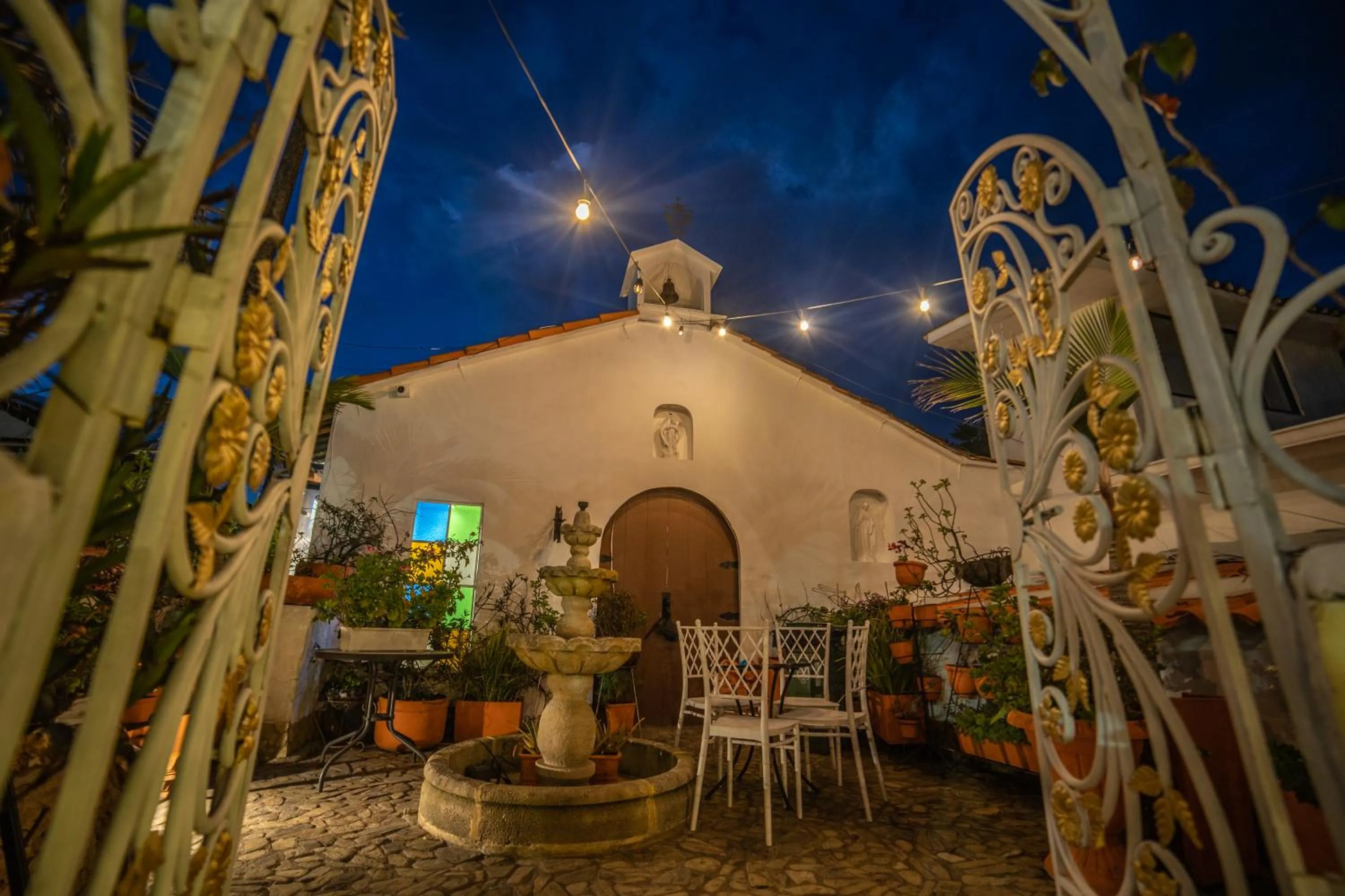 Night in Posada del Angel