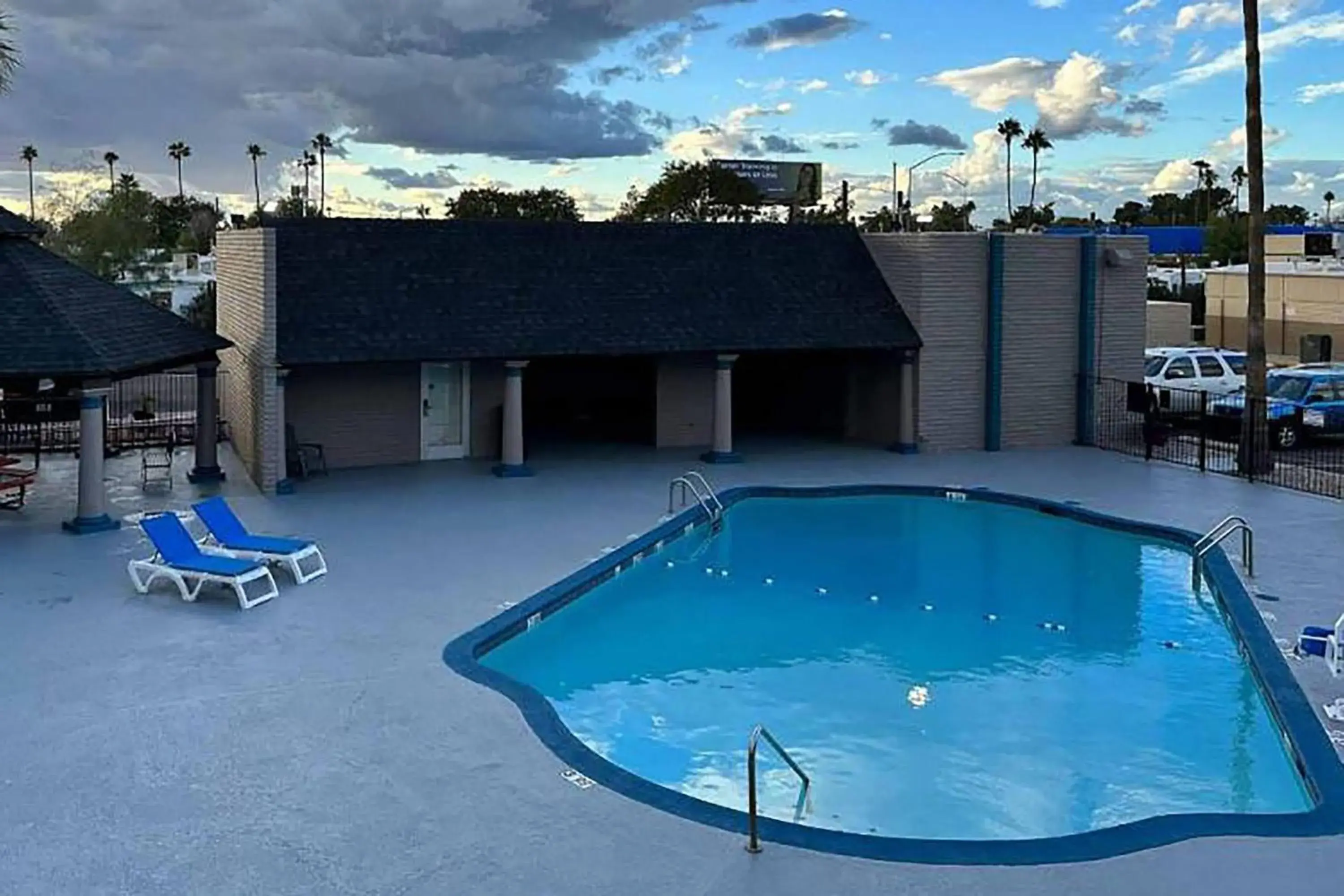 Pool view in Super 8 by Wyndham Mesa Downtown Near Convention Center Pool view in Super 8 by Wyndham Mesa Downtown Near Convention Center