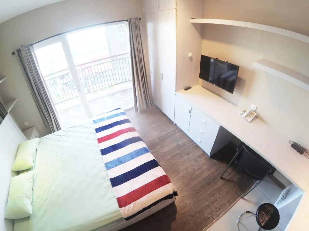 Bed in Student Park 636 by We Stay