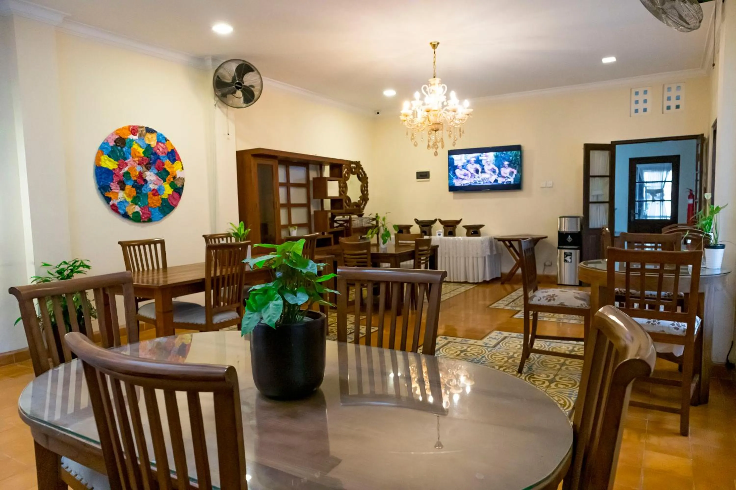 Restaurant/places to eat in Clemmie Huis