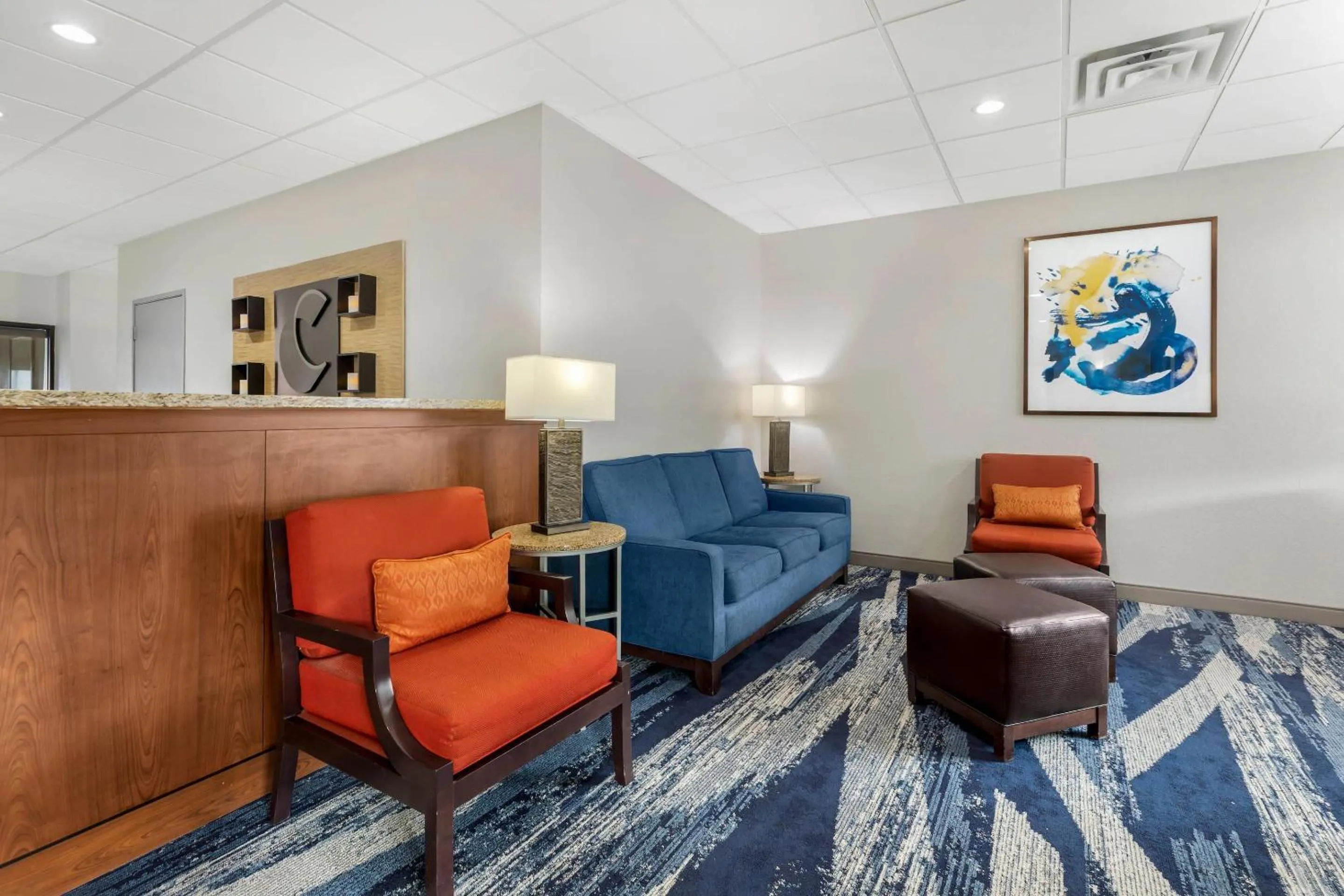 Lobby or reception in Comfort Inn Ballard-Roosevelt