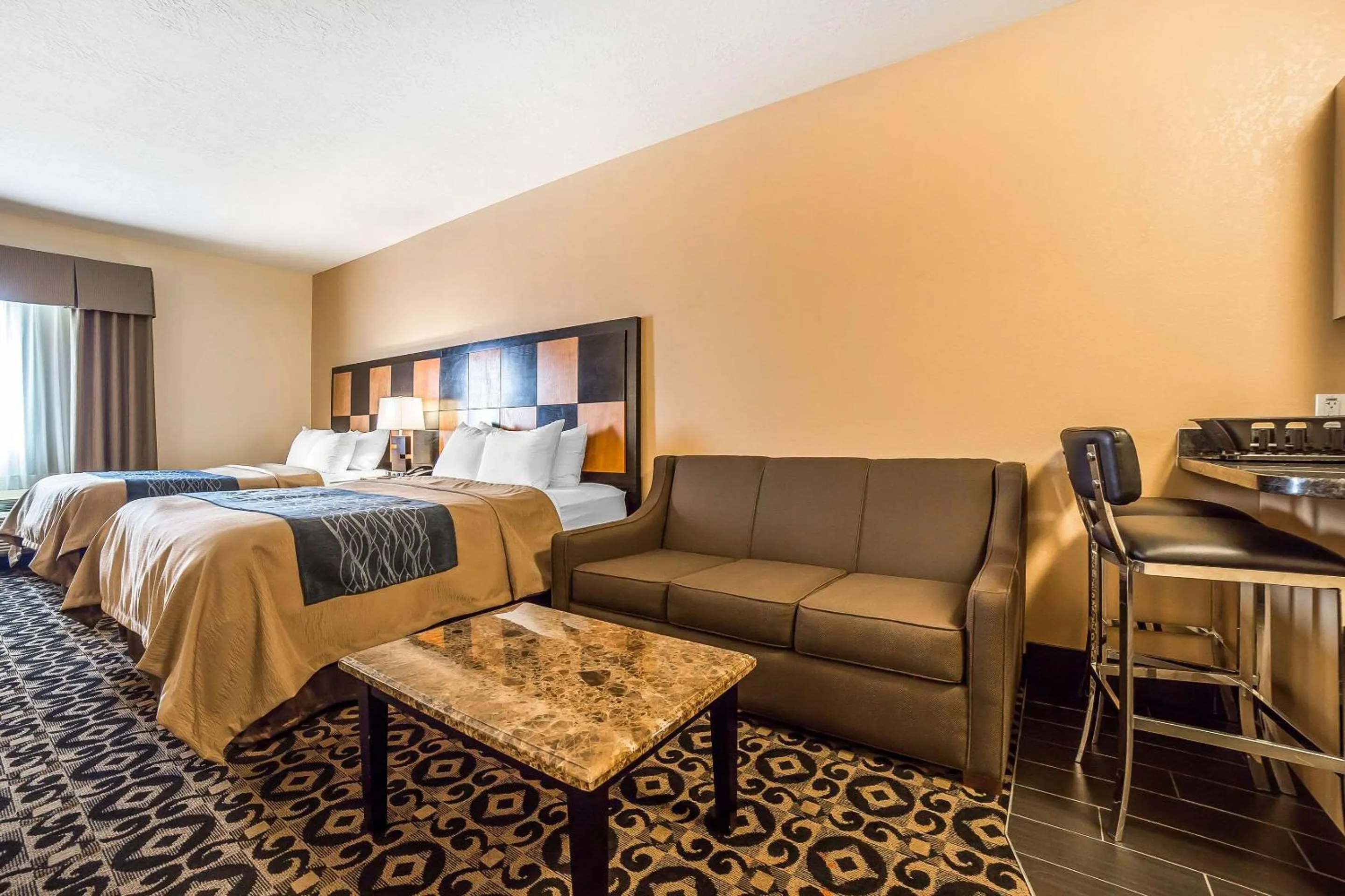 Bedroom, Bed in Comfort Inn Ballard-Roosevelt