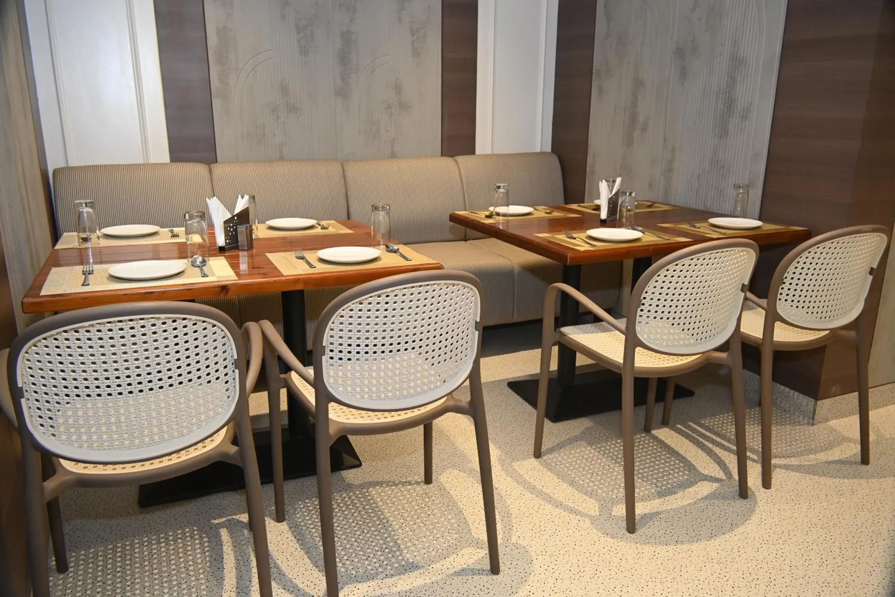 Restaurant/places to eat in Hotel Bagla Atithi Banaras Restaurant/places to eat in Hotel Bagla Atithi Banaras