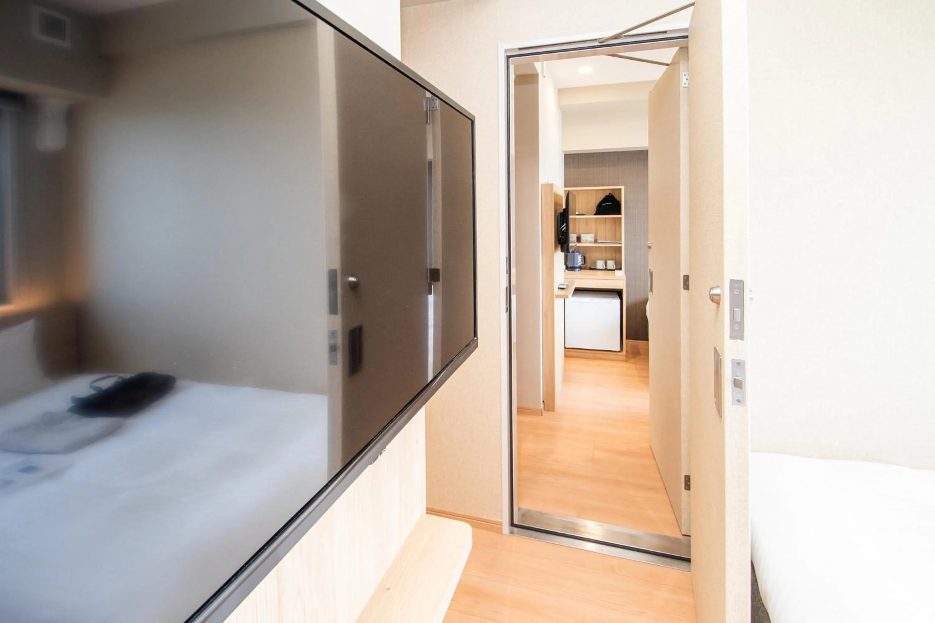 Bedroom, Bed in HOTEL SANSUI NAHA Ryukyu Onsen Naminoue-No-Yu