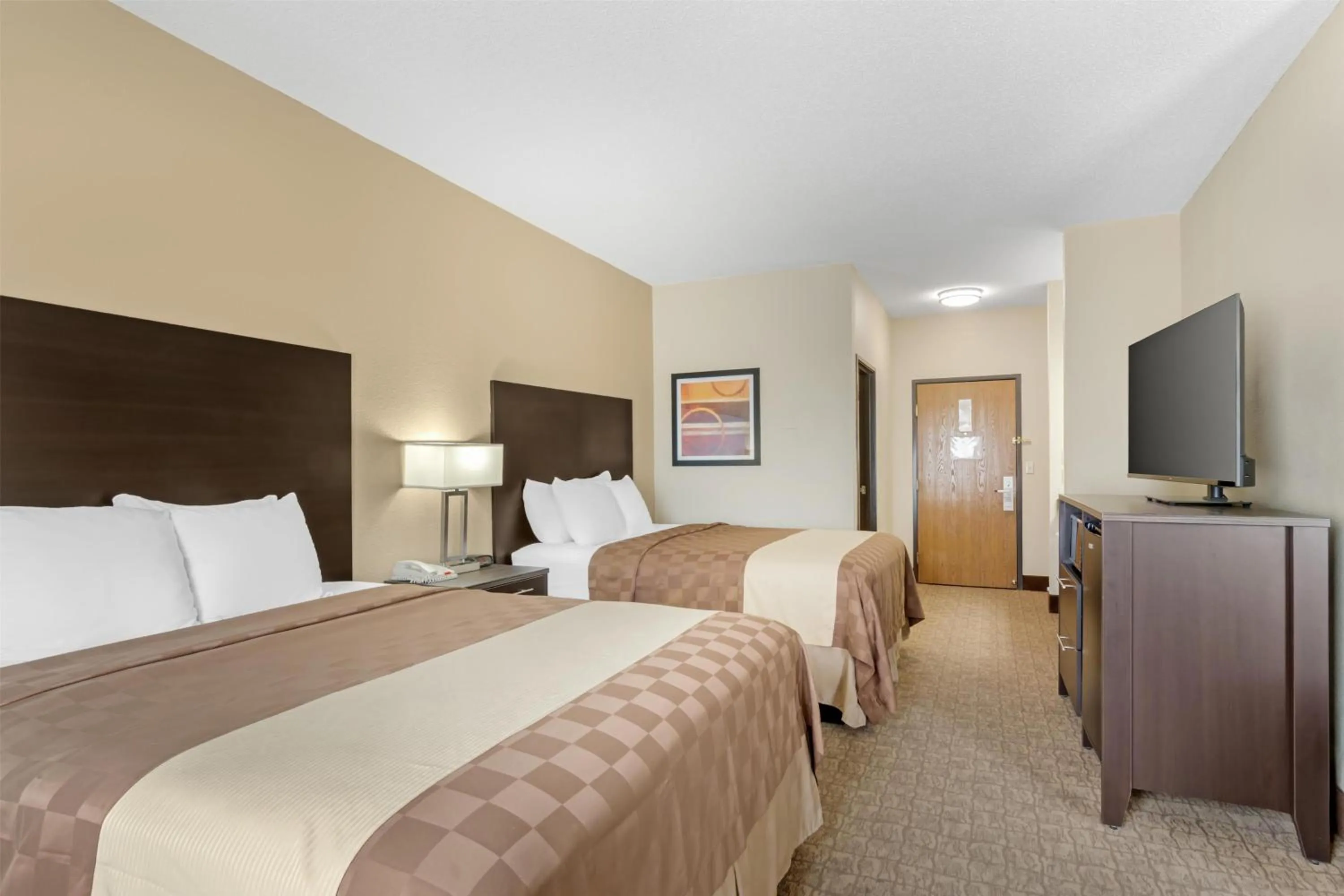 Bedroom, Bed in Best Western Teal Lake Inn