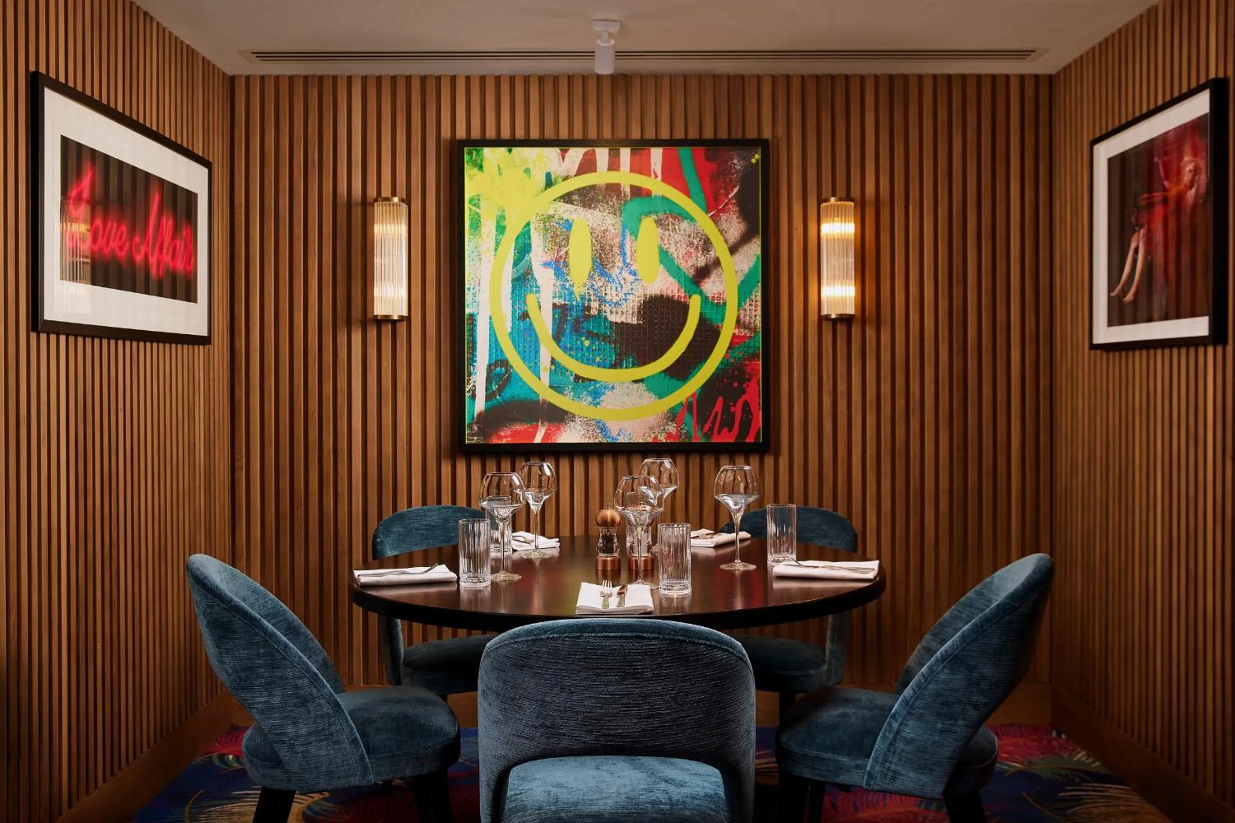 Restaurant/places to eat in NYX Hotel Dublin Christchurch