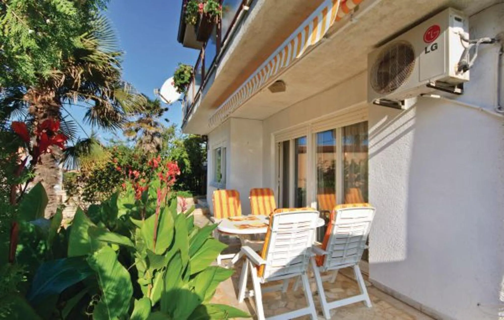 Apartment Vesna 812