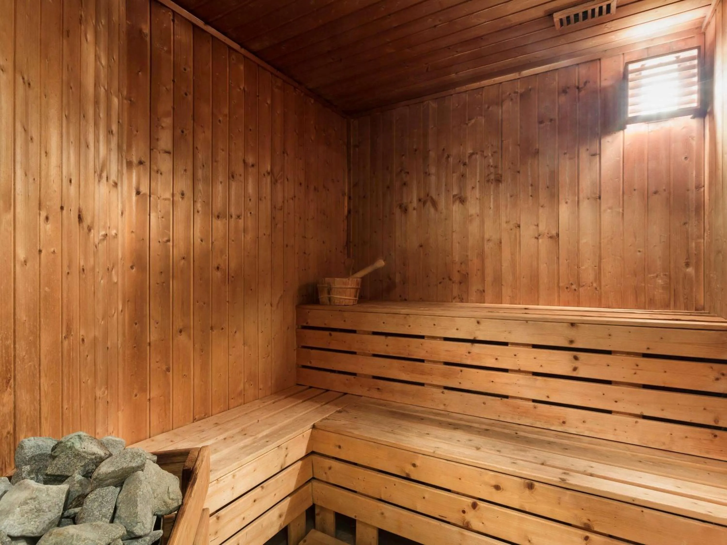 Sauna in Novotel Century Hong Kong