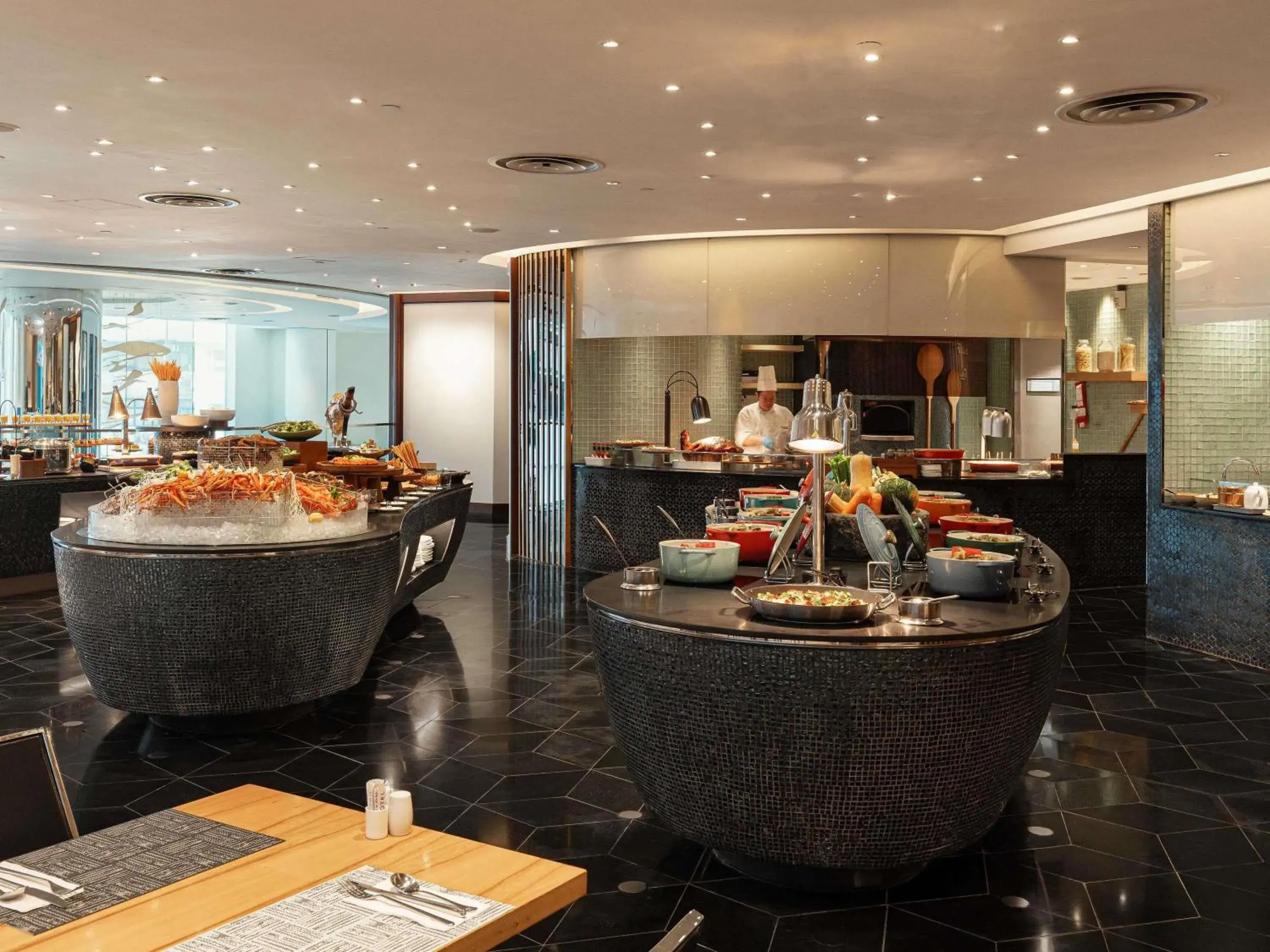 Restaurant/places to eat in Novotel Century Hong Kong Restaurant/places to eat in Novotel Century Hong Kong