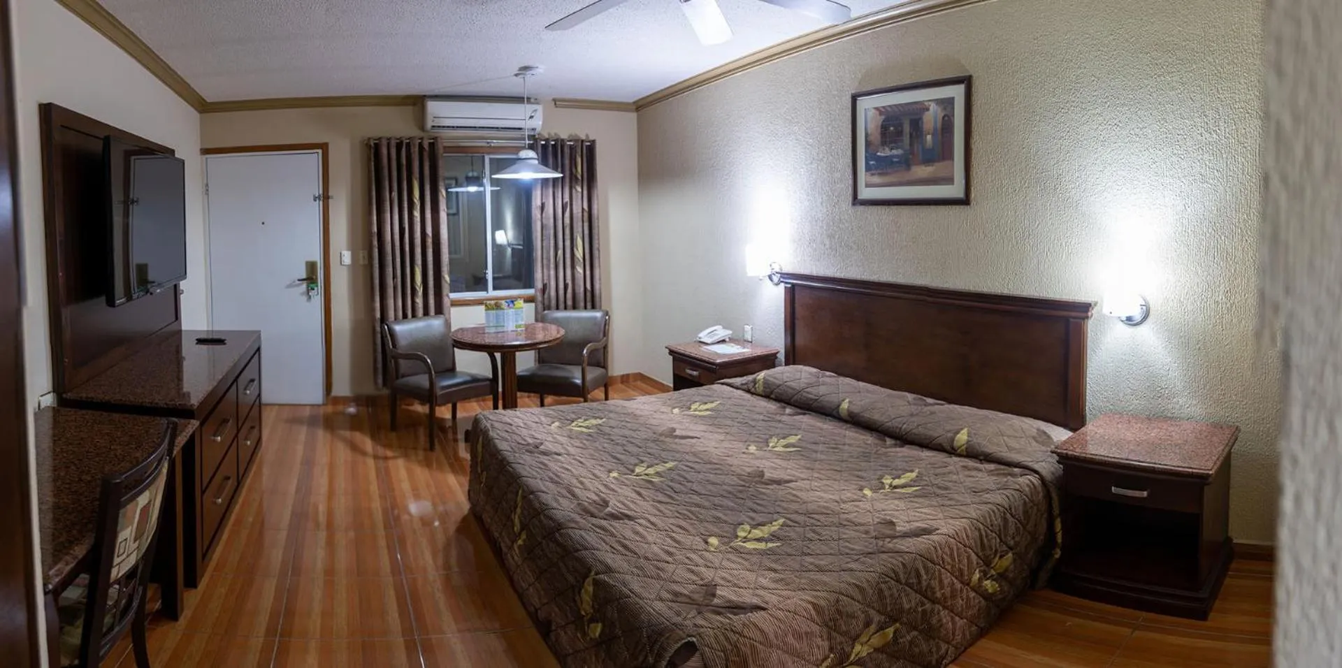 Bedroom, Bed in Hotel San Martin