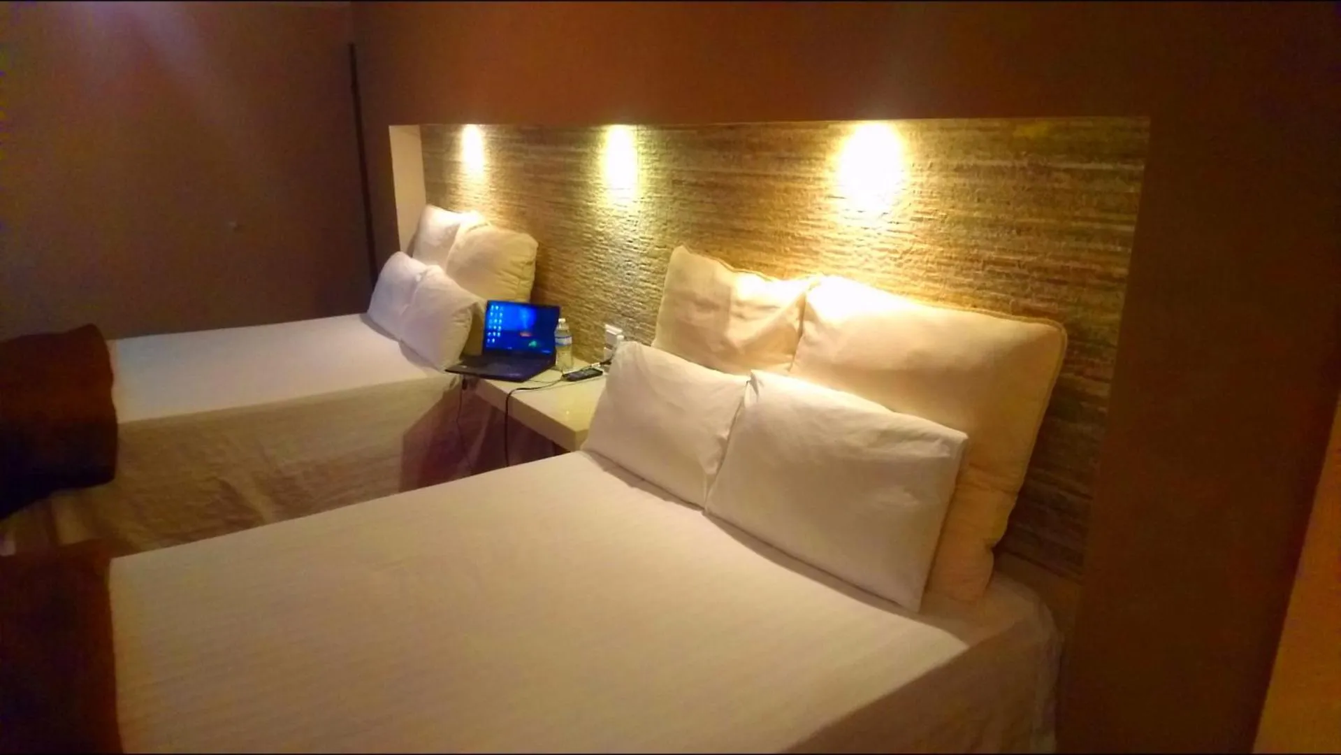 Photo of the whole room, Bed in Hotel Royal Inn