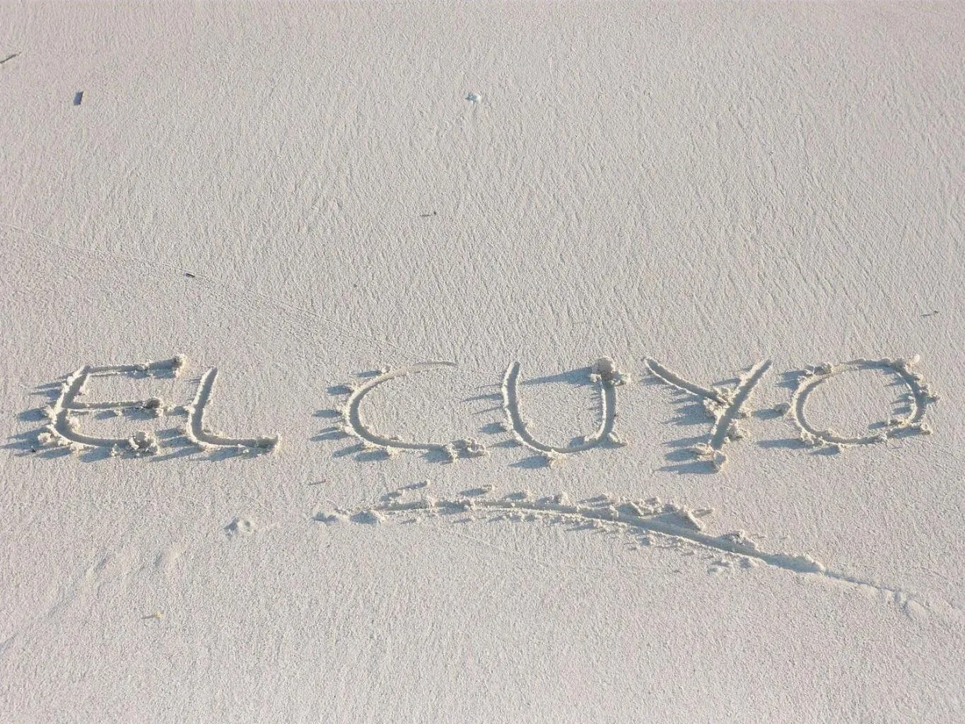 Beach in Beachfront Apartment Hacienda del Cuyo