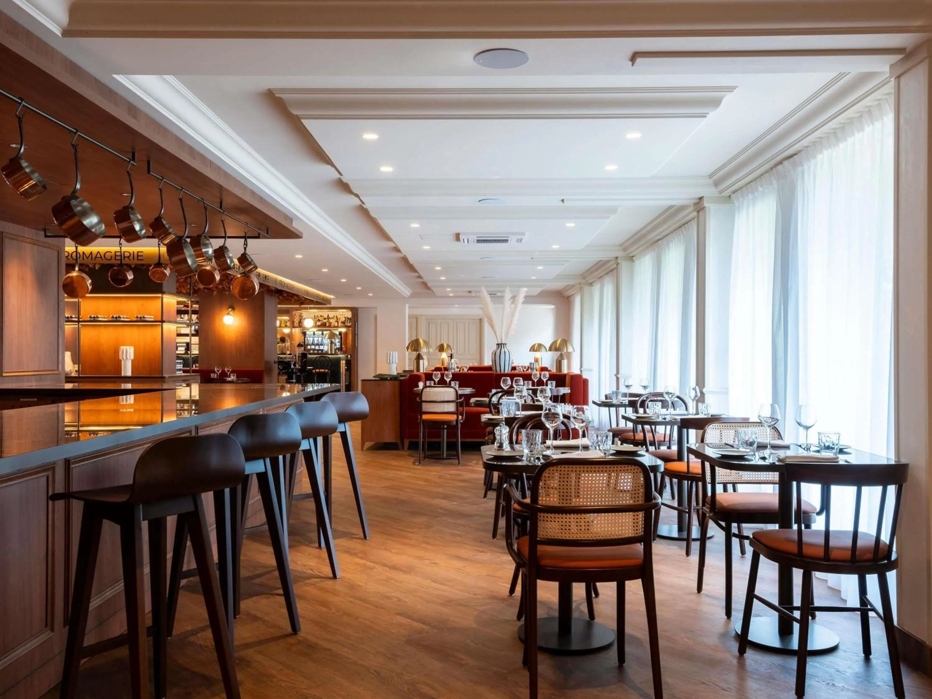 Property building in Mercure Rouen Centre Champ de Mars