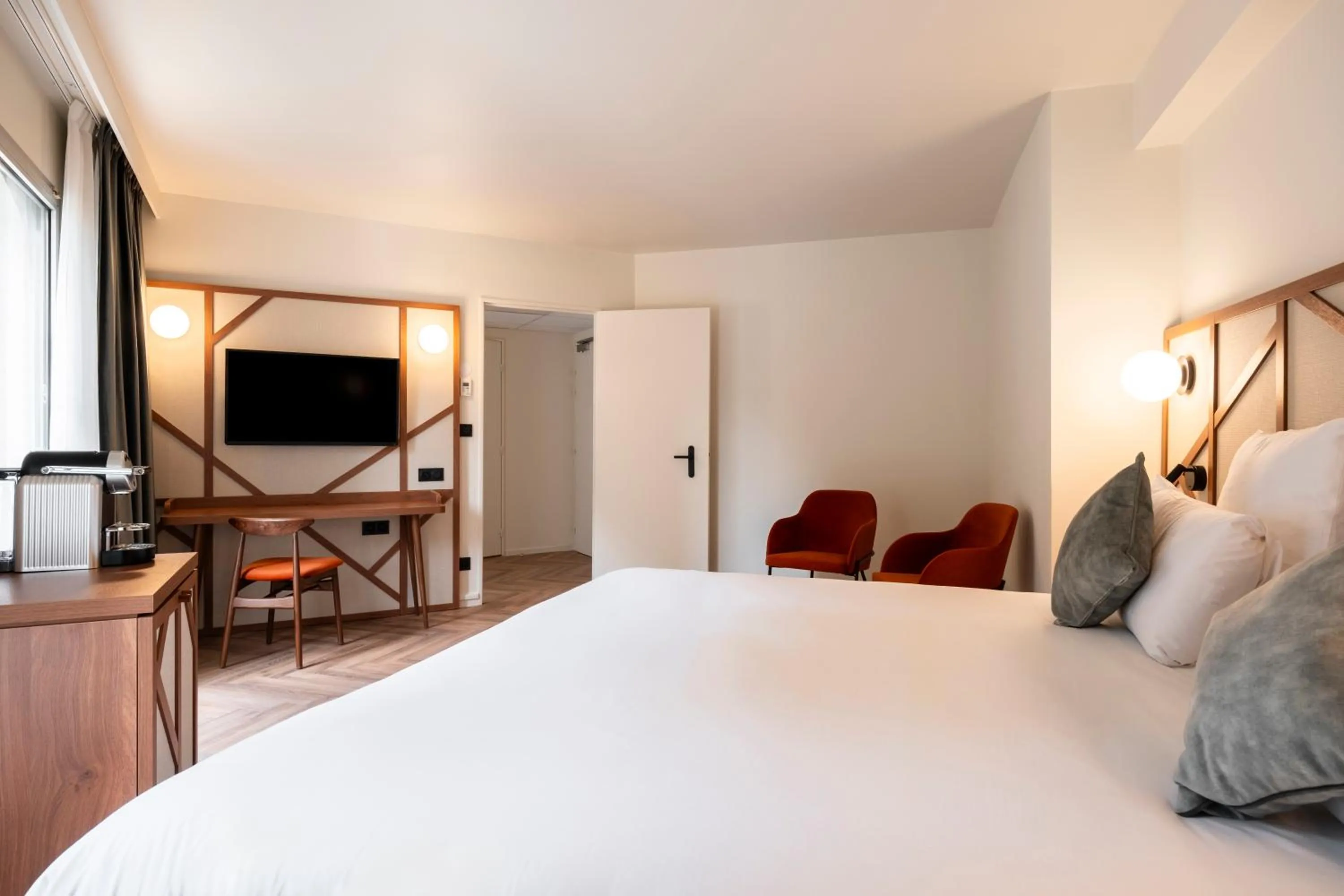 Bedroom, Bed in Mercure Rouen Centre Champ de Mars