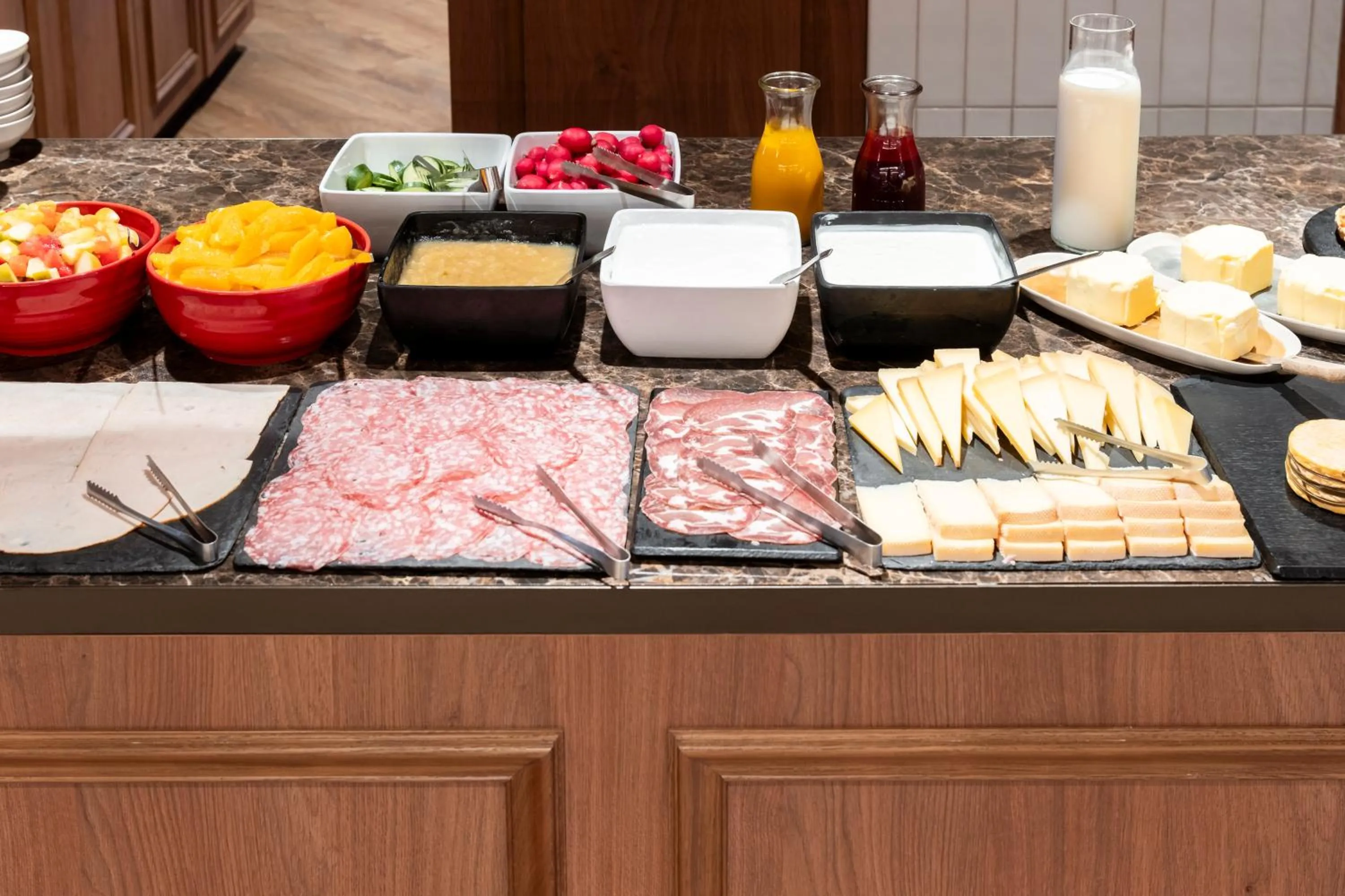 Food and drinks in Mercure Rouen Centre Champ de Mars